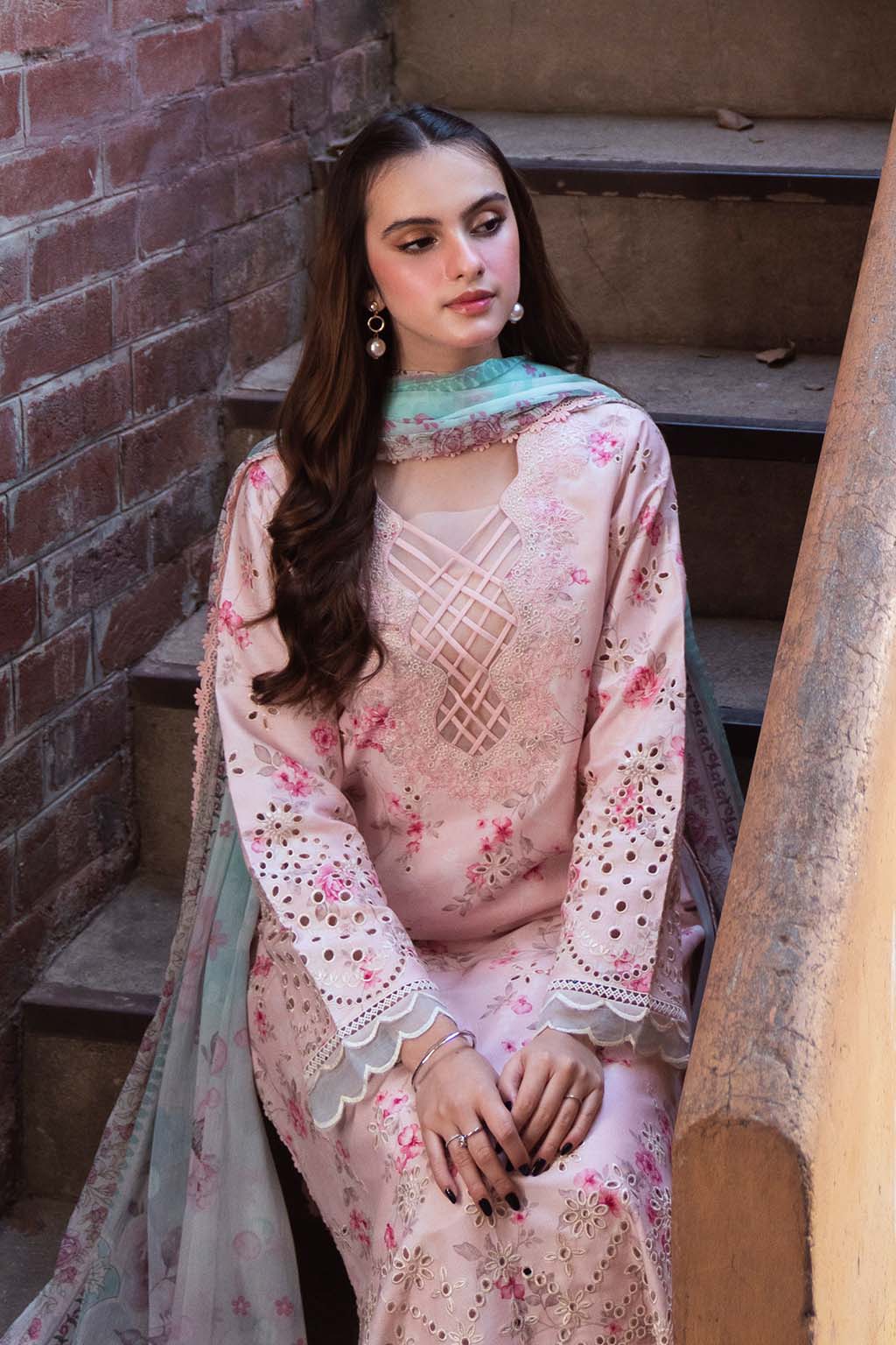 Neeshay | Summer Lines Printkari 25 | PECHE