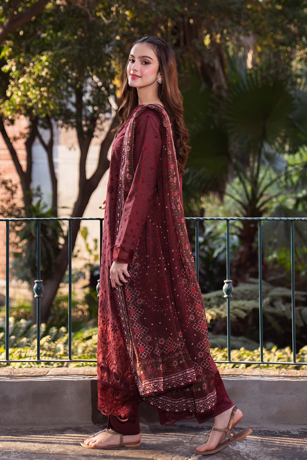 Neeshay | Summer Lines Printkari 25 | GARNET