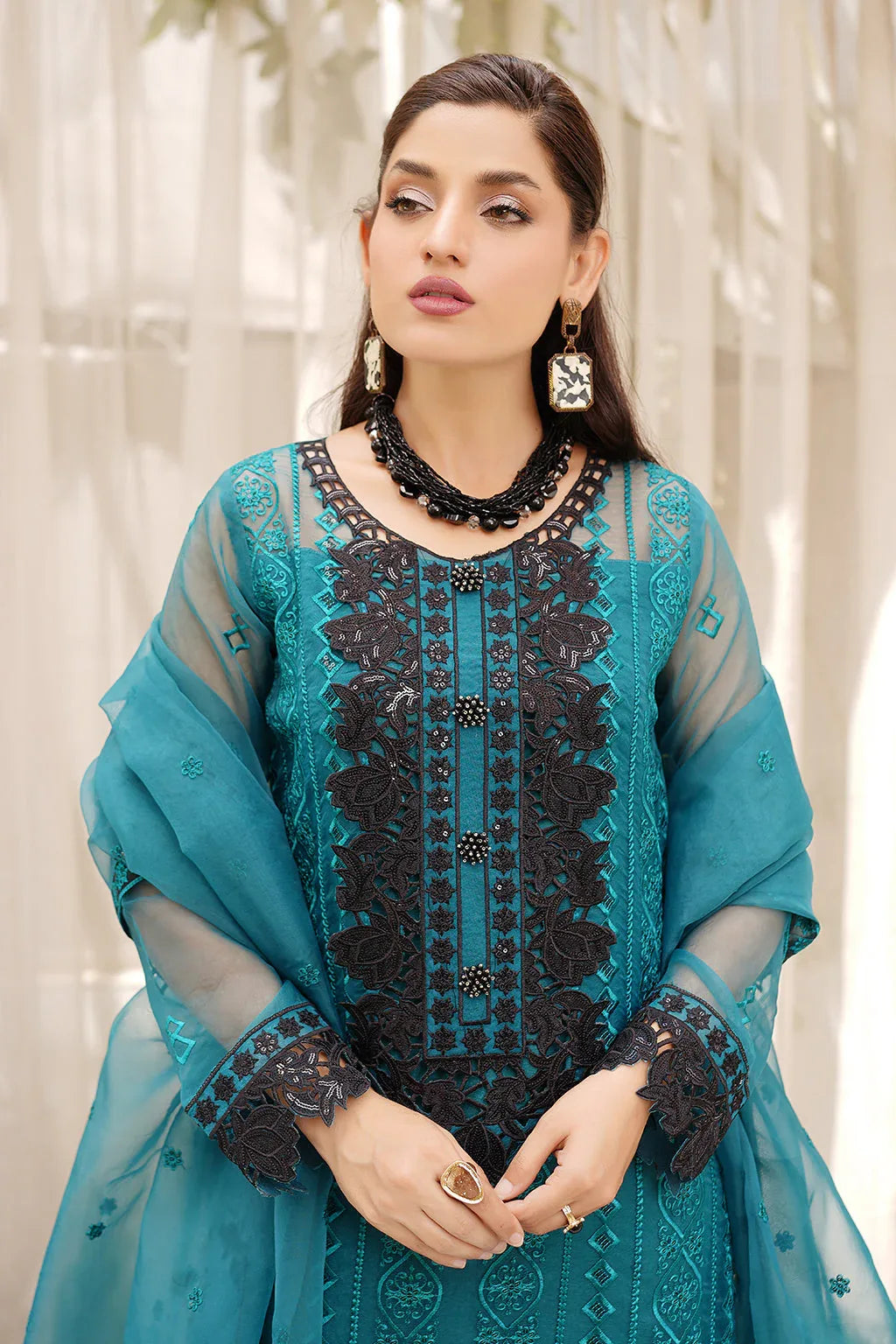 Maryams | Luxury Pret | M-1204 - Rang-e-Khaas