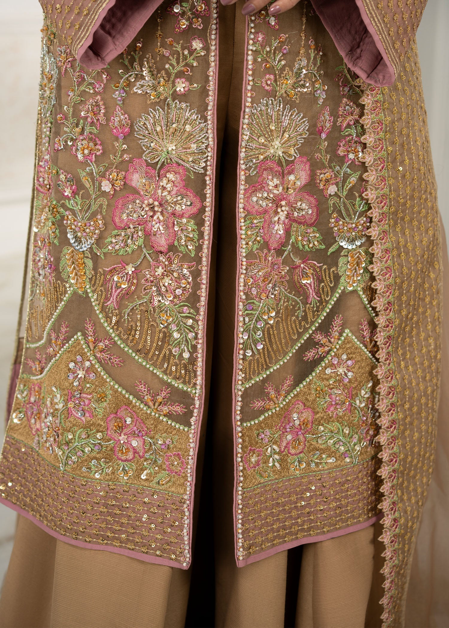 Jamnii | The Aura | Irina