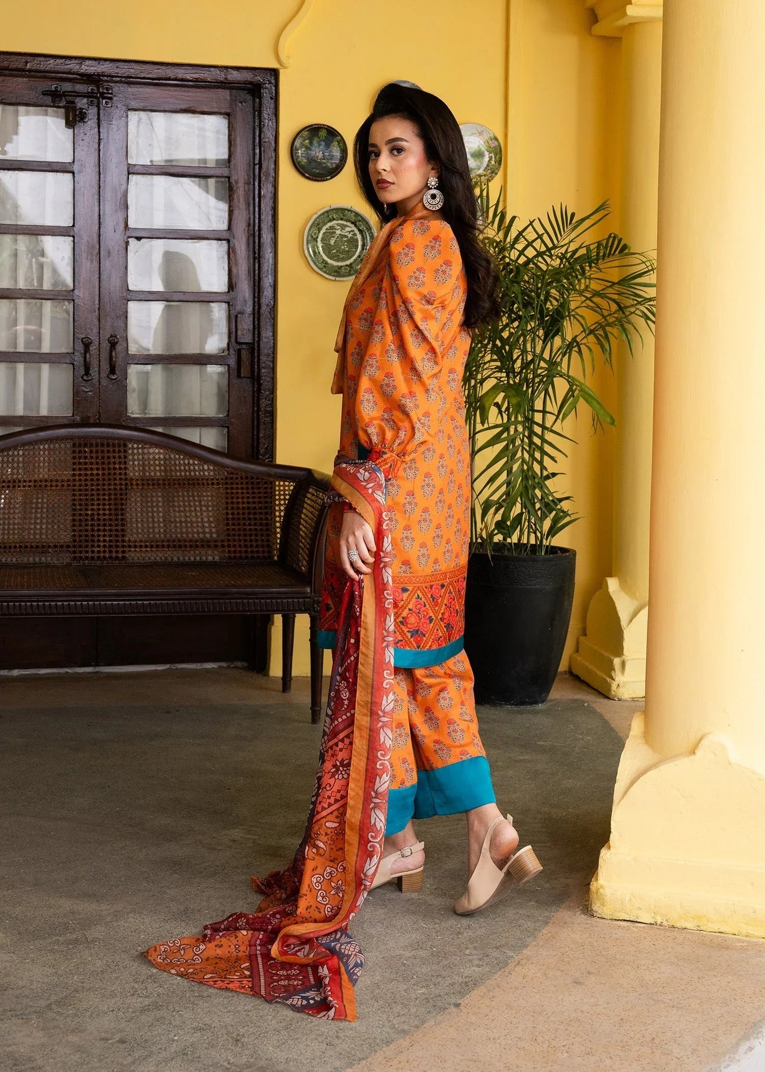 Maria Osama Khan | Retro Lawn 25 | Nehr - Rang-e-Khaas