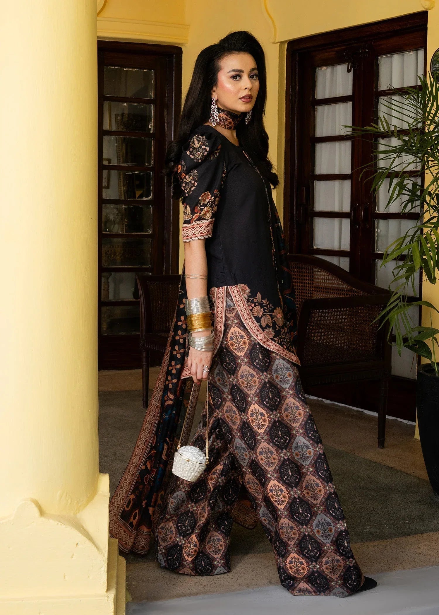 Maria Osama Khan | Retro Lawn 25 | Nazia - Rang-e-Khaas