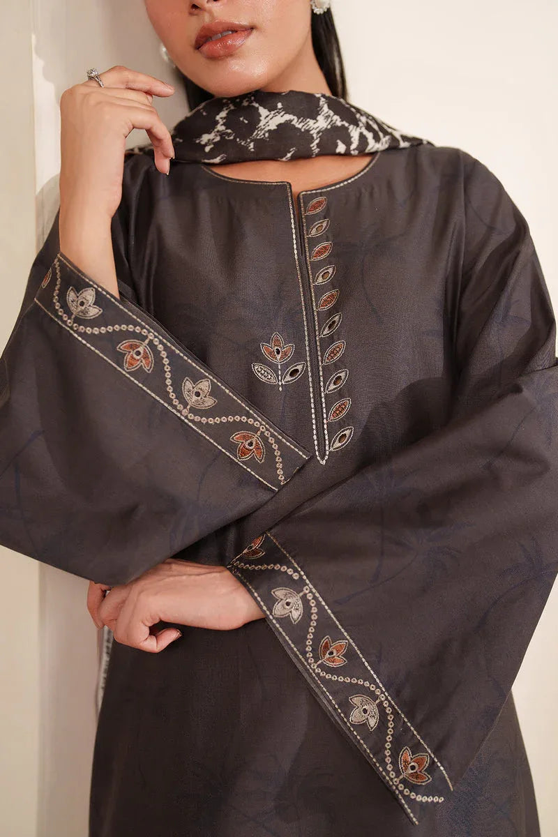 Jazmin | Winter 25 | UW-0213 - Rang-e-Khaas