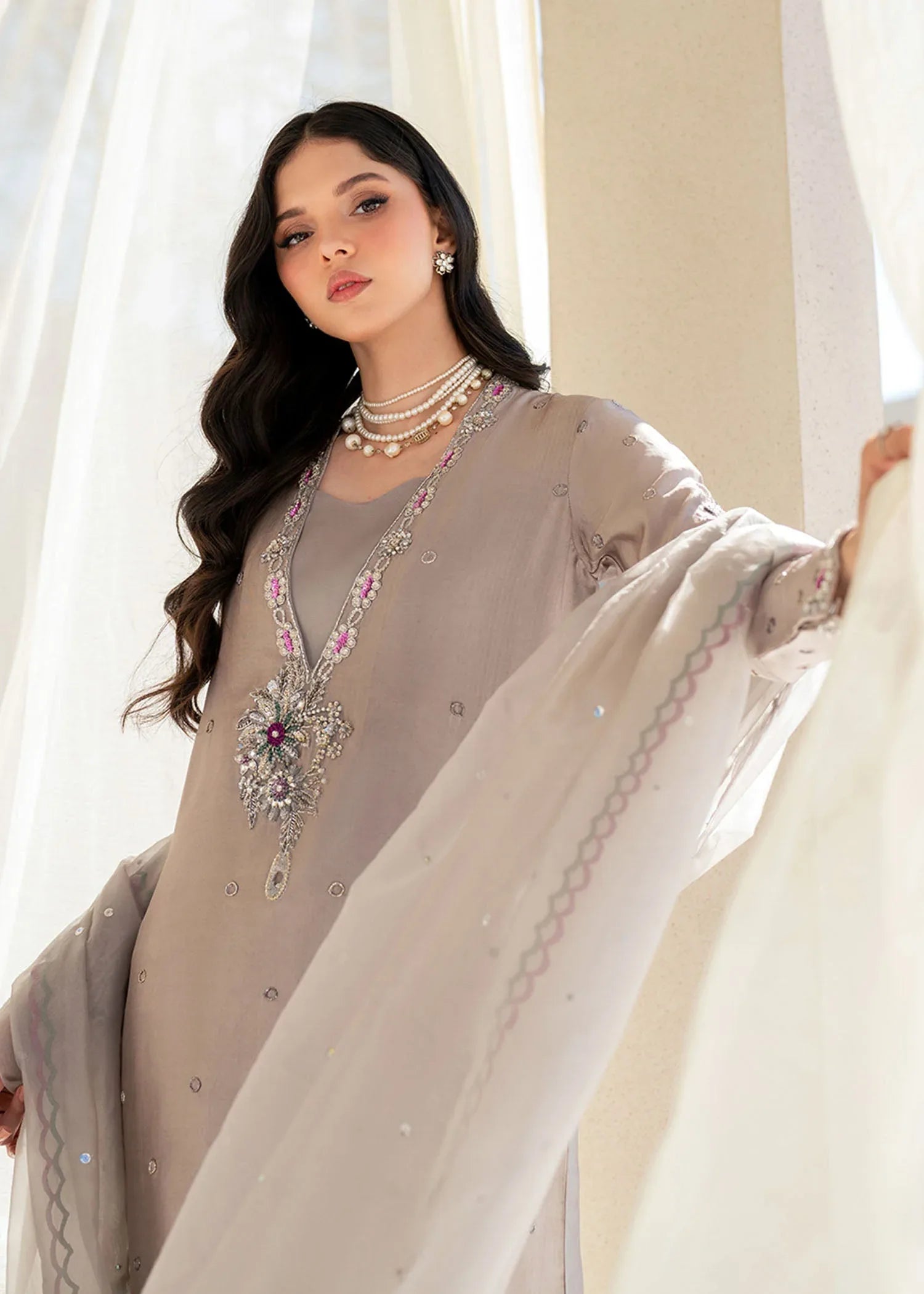 Dastoor | Maahi Luxury Pret 25 | Eris - Rang-e-Khaas