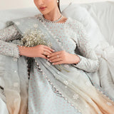 Jazmin | Iris EMBROIDERED LAWN IL'25-D04