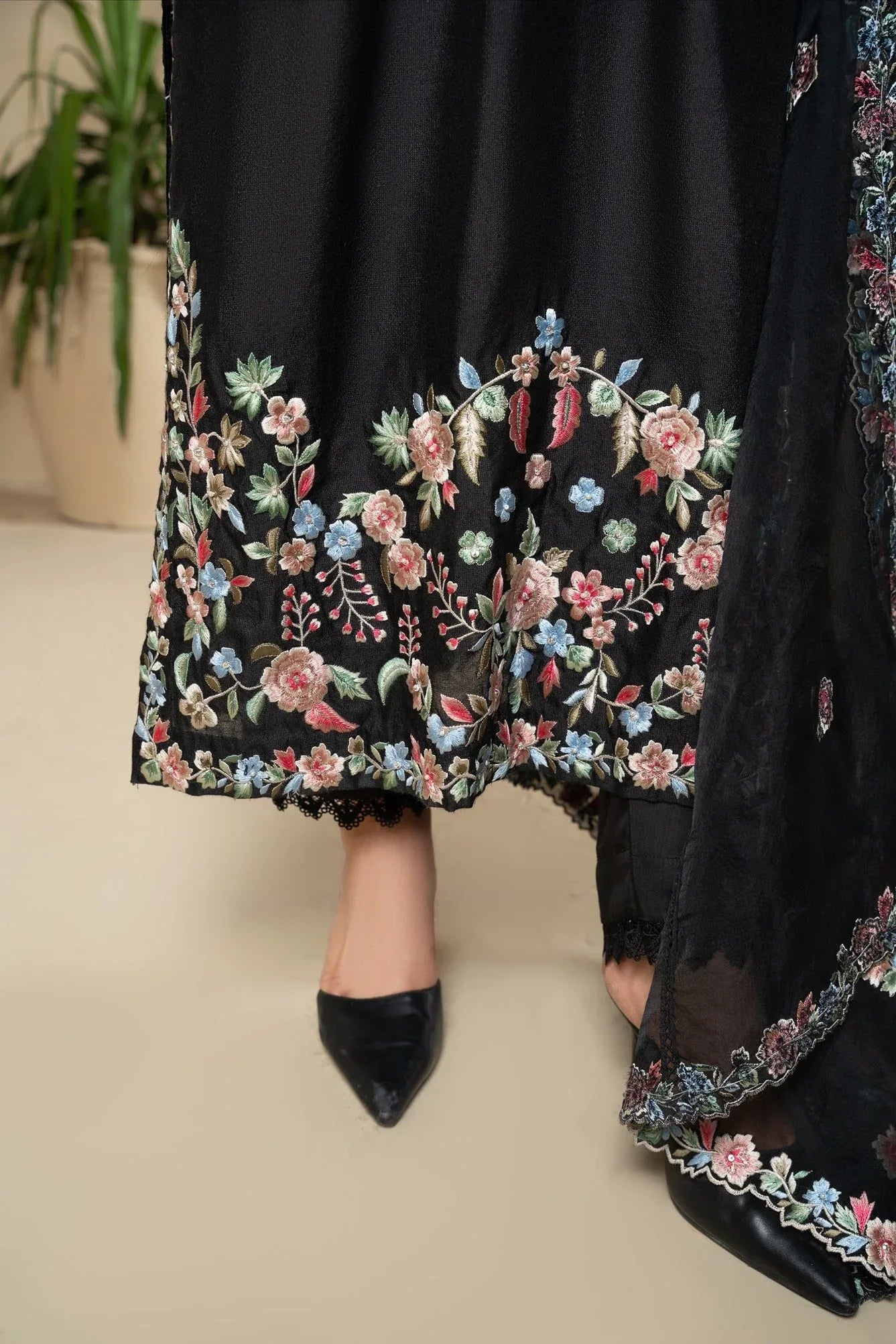 Muntaha | Rumaisa Luxury Pret | Zayla - SFLP02 - Rang-e-Khaas