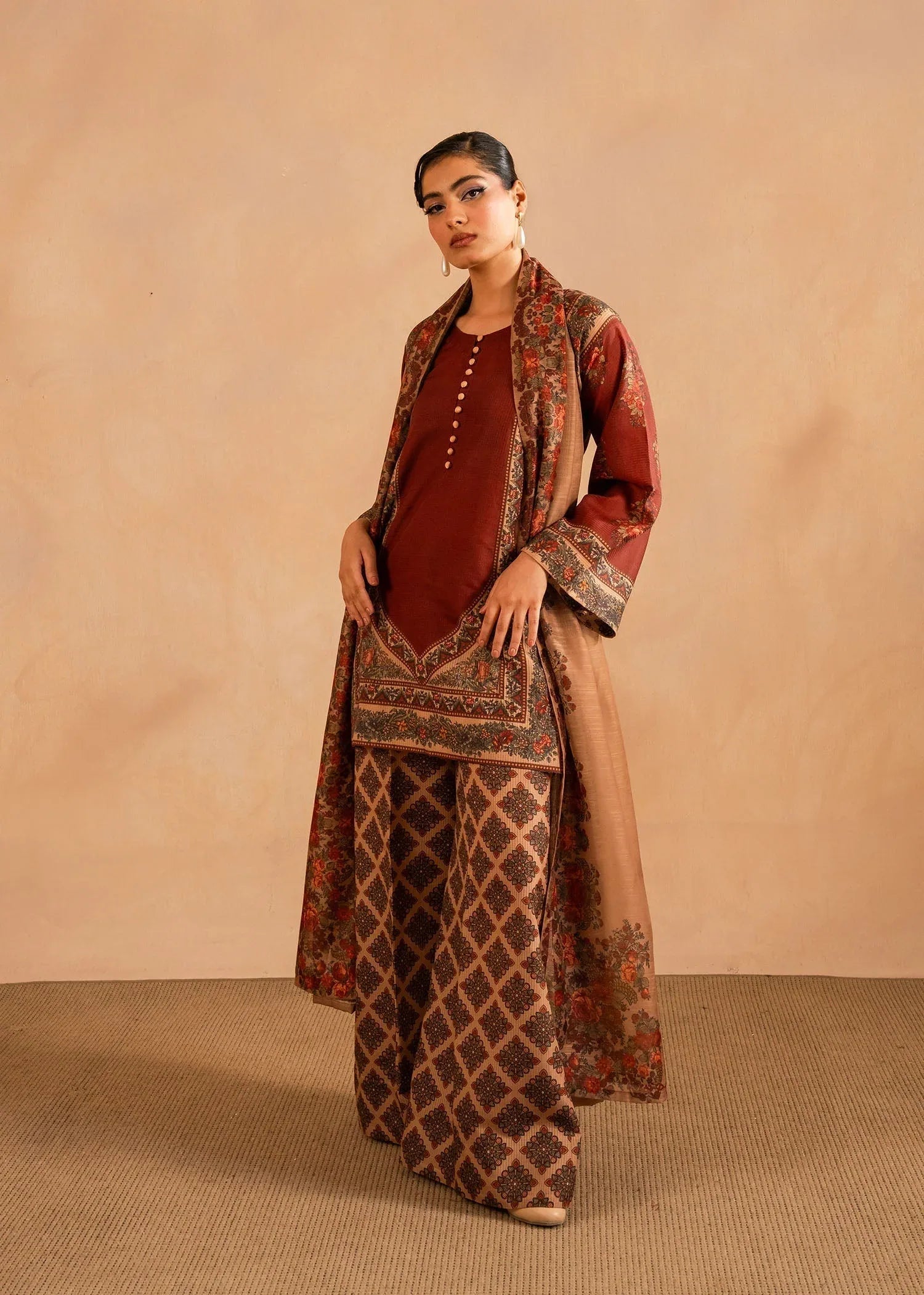Maria Osama Khan | Retro Lawn 25 | Berra - Rang-e-Khaas