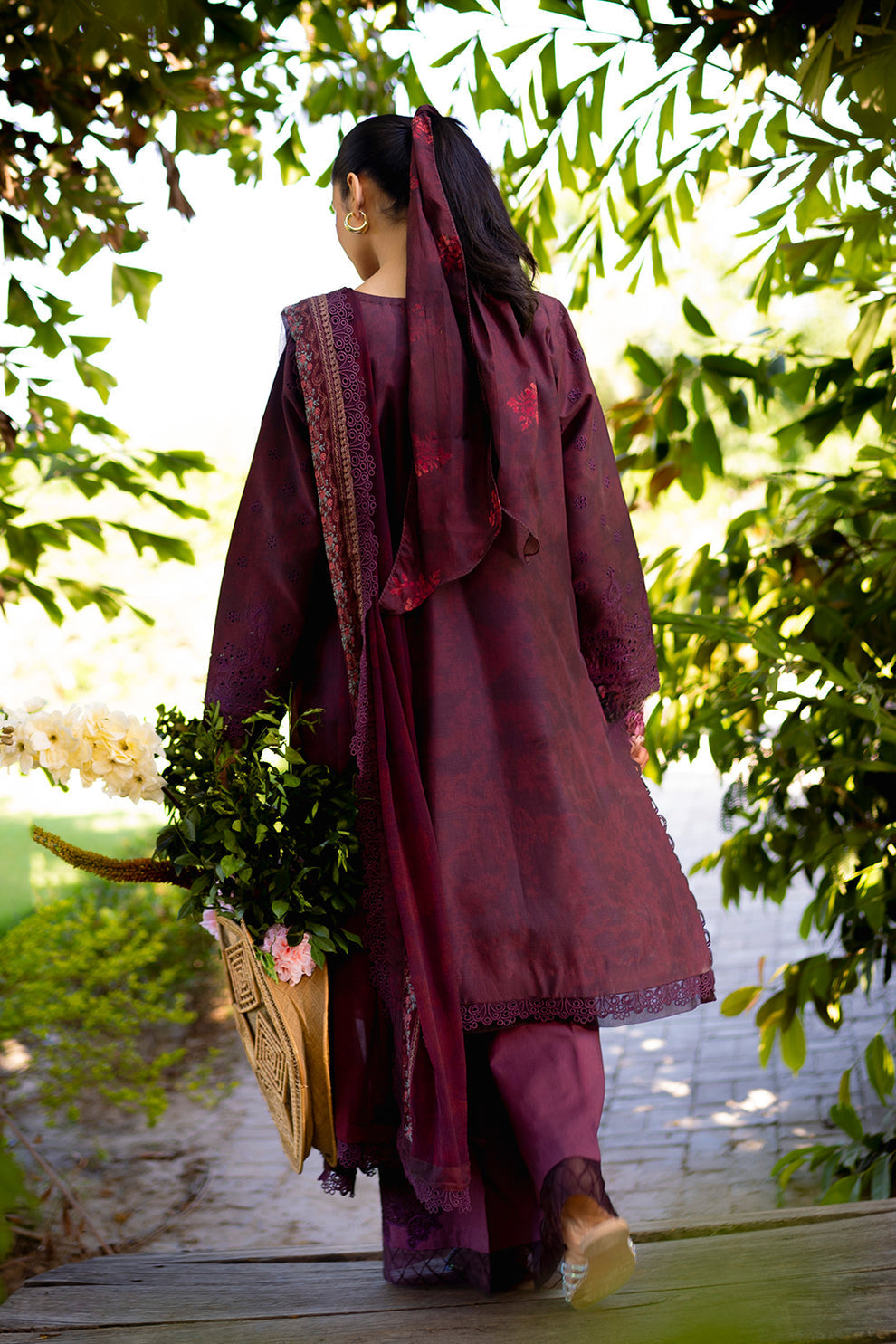 Neeshay | Summer Lines Printkari | CRIMSON