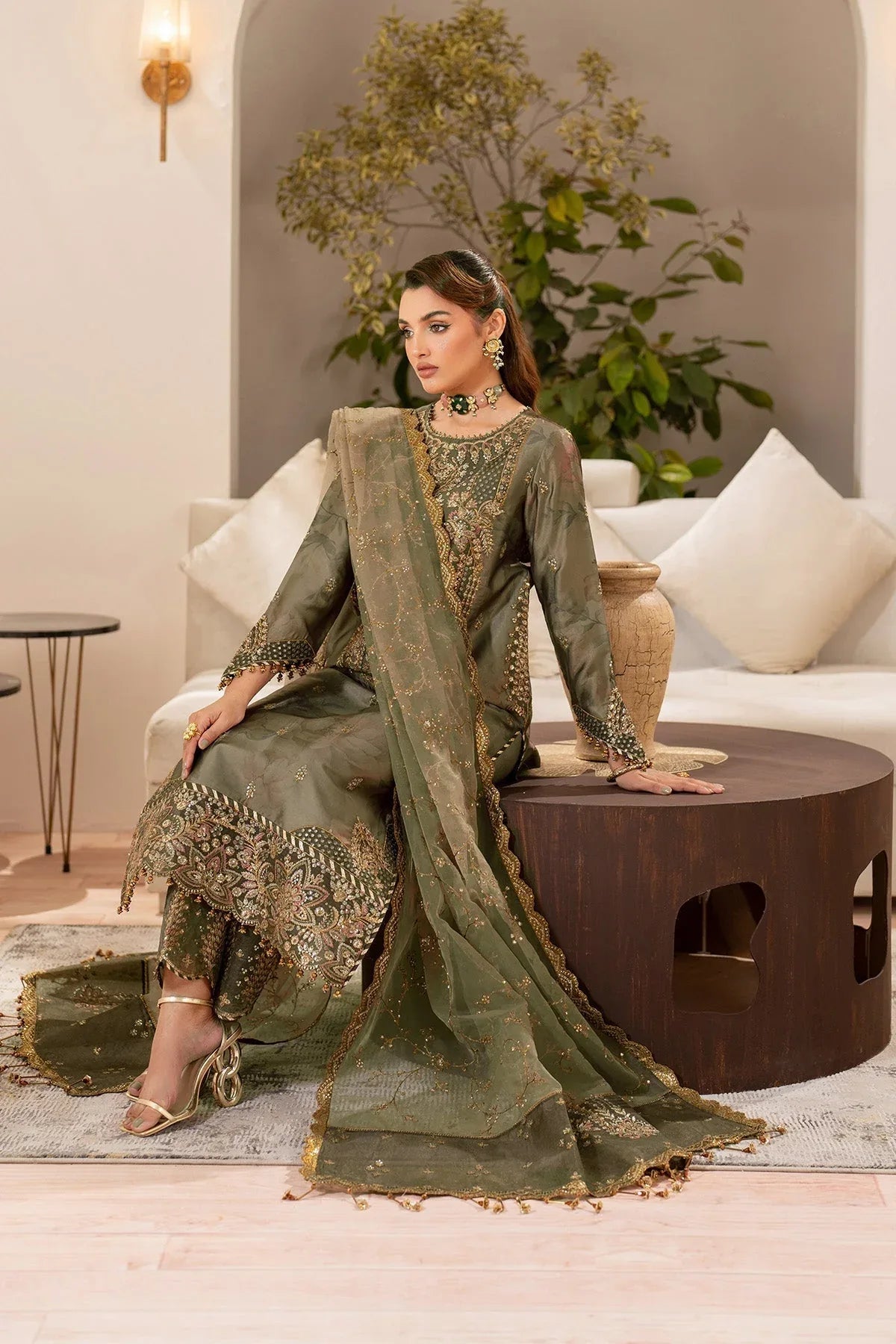 Alizeh | Formals 26 | Twilight - Rang-e-Khaas