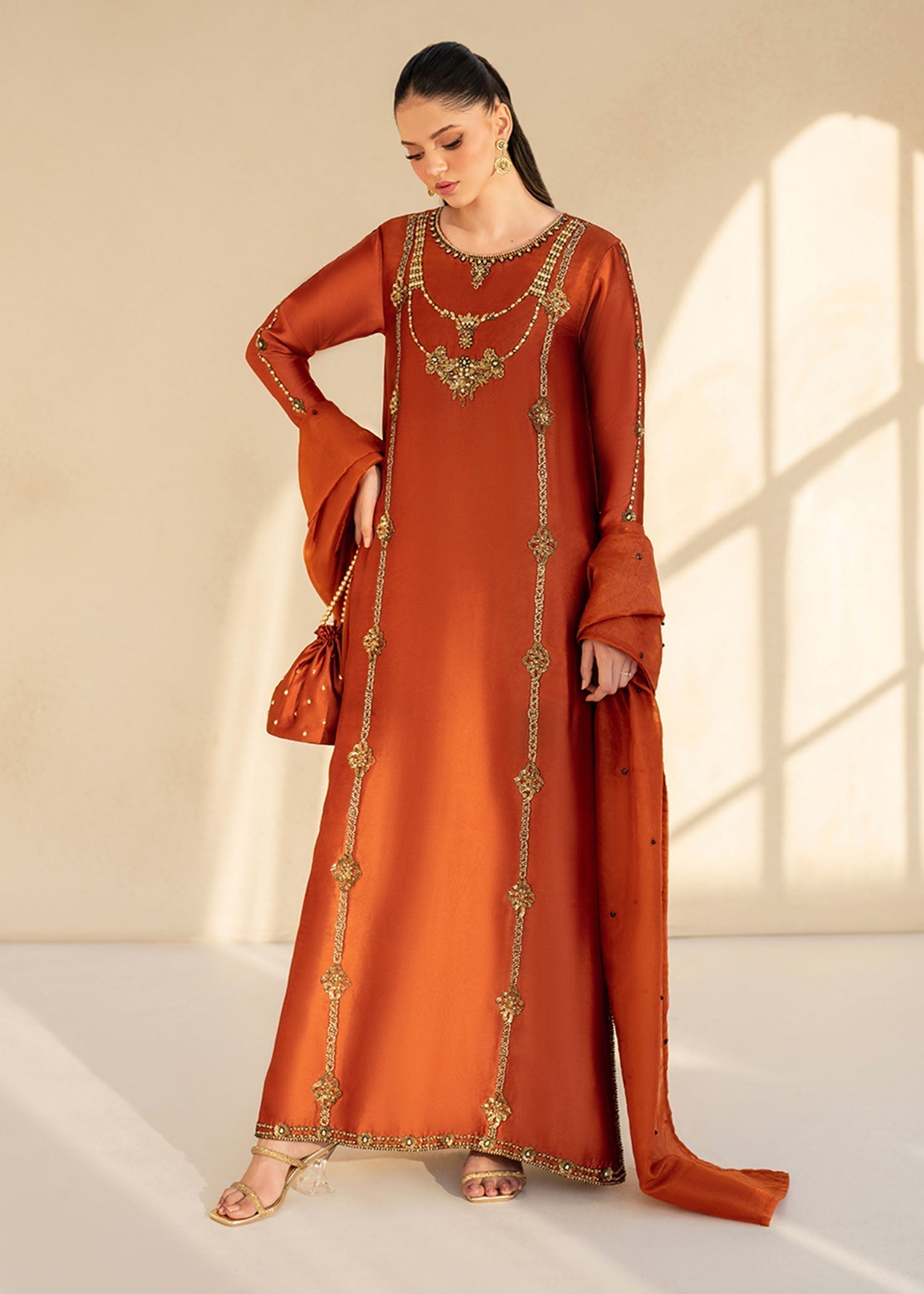 Dastoor | Maahi Luxury Pret 25 | Camilla