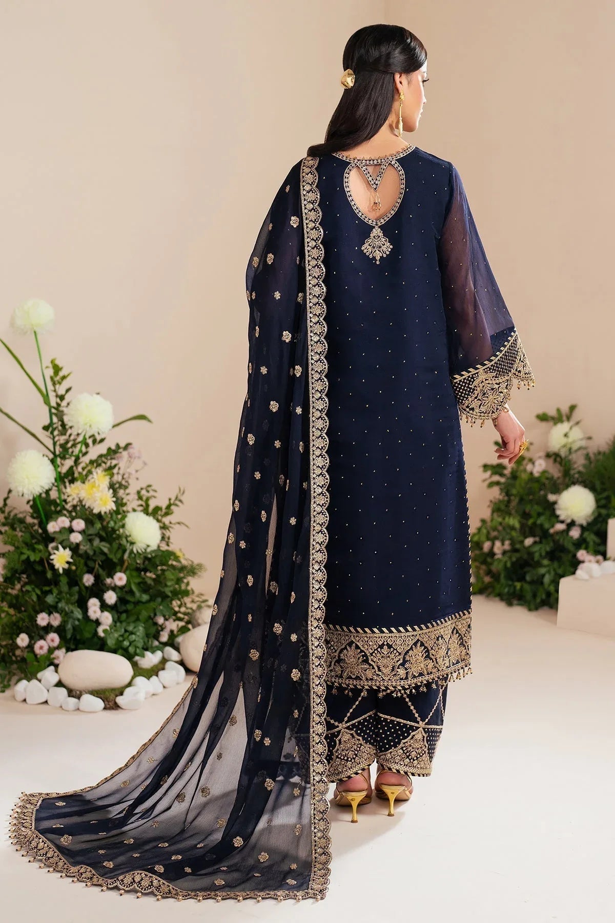 Alizeh | Handcrafted Eid Edit 25 | AF-HM-4037-Erina - Rang-e-Khaas