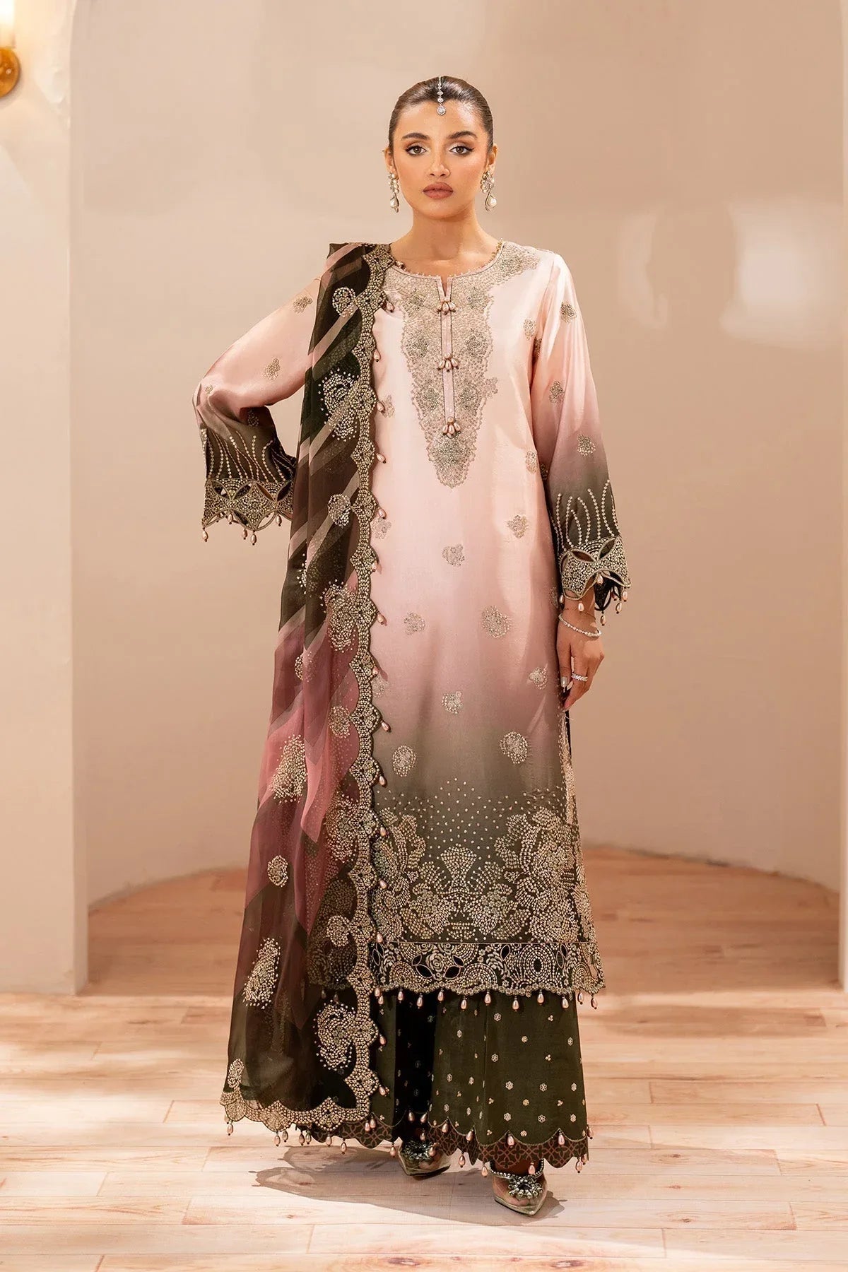 Alizeh | Formals 26 | Rozella - Rang-e-Khaas