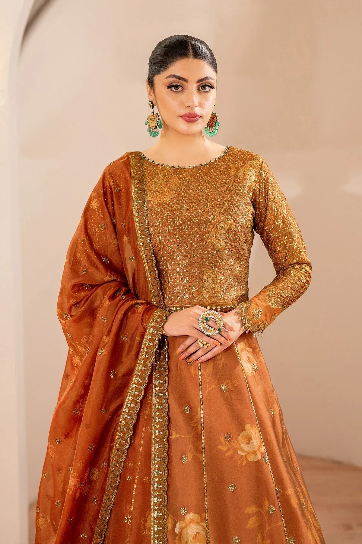 Alizeh | Formals 26 | Vivara - Rang-e-Khaas