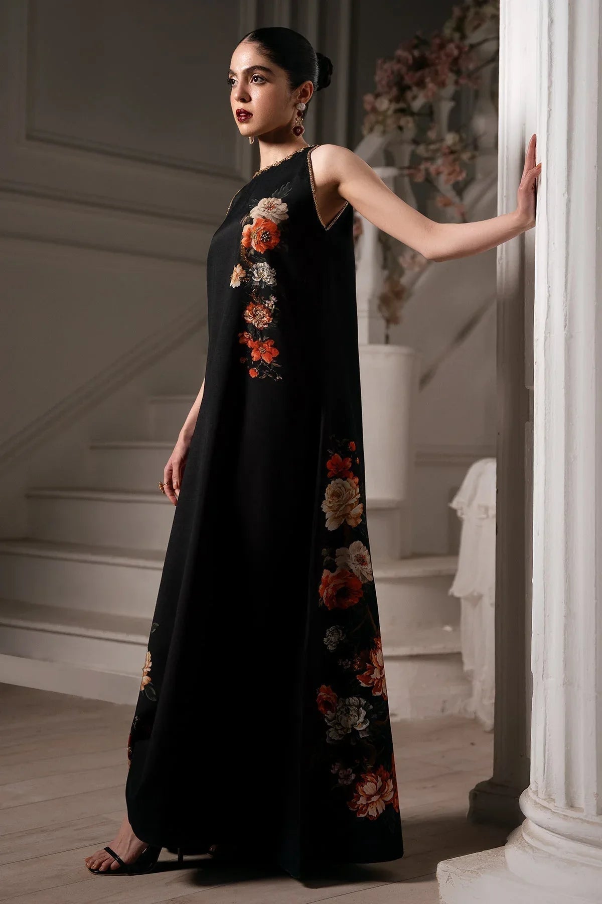 Mina Kashif | Emilie Formals | Koya (Black) - Rang-e-Khaas