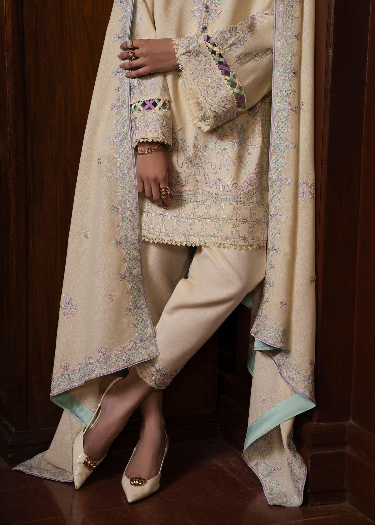 Kanwal Malik | Gulana Winter 25 | ShahGul