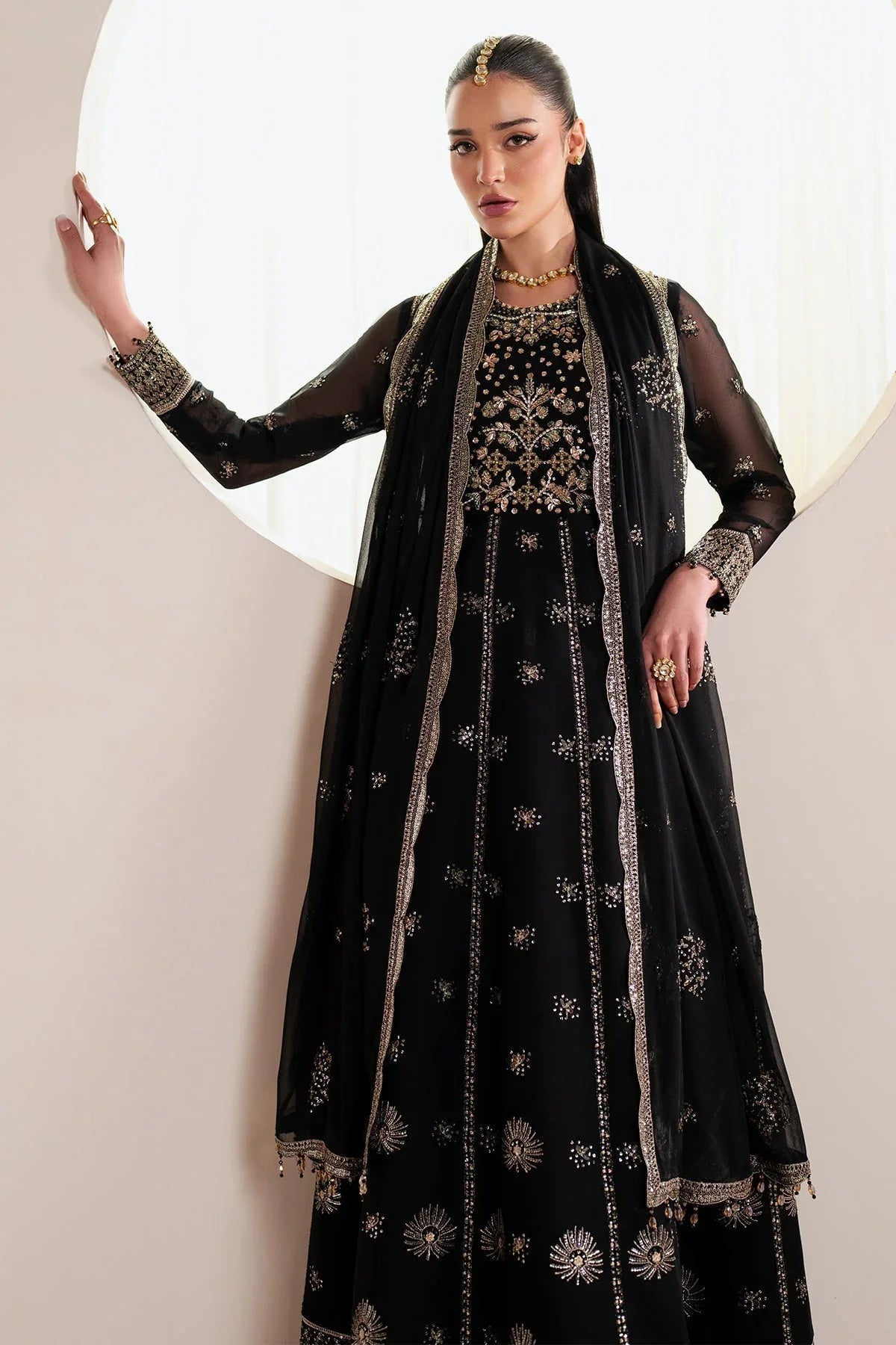 Alizeh | Handcrafted Eid Edit 25 | AF-HM-4030-Noir - Rang-e-Khaas