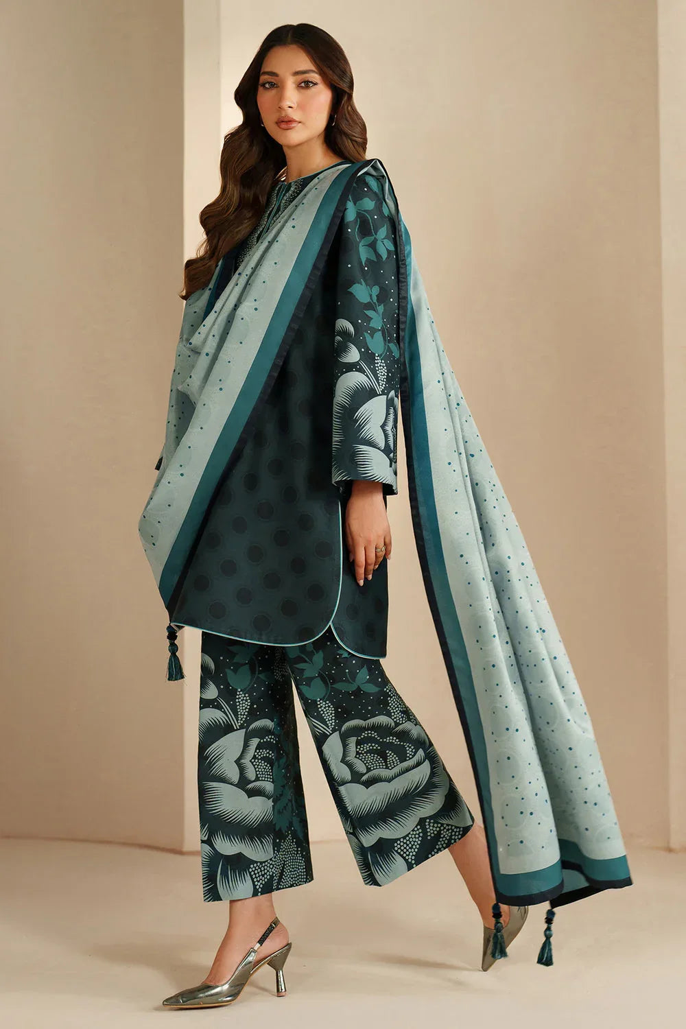 Jazmin | Winter 25 | UW-0202 - Rang-e-Khaas