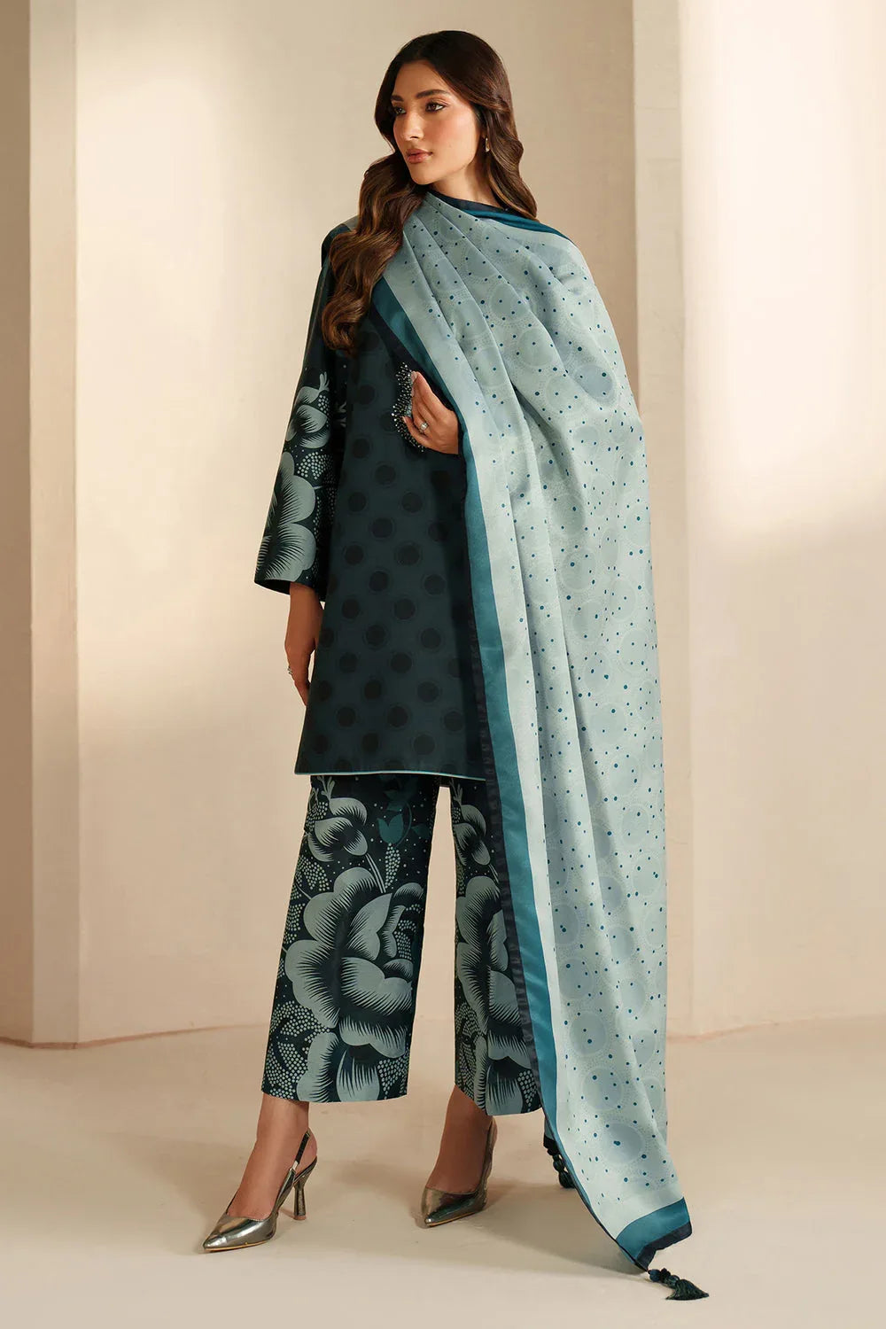 Jazmin | Winter 25 | UW-0202 - Rang-e-Khaas