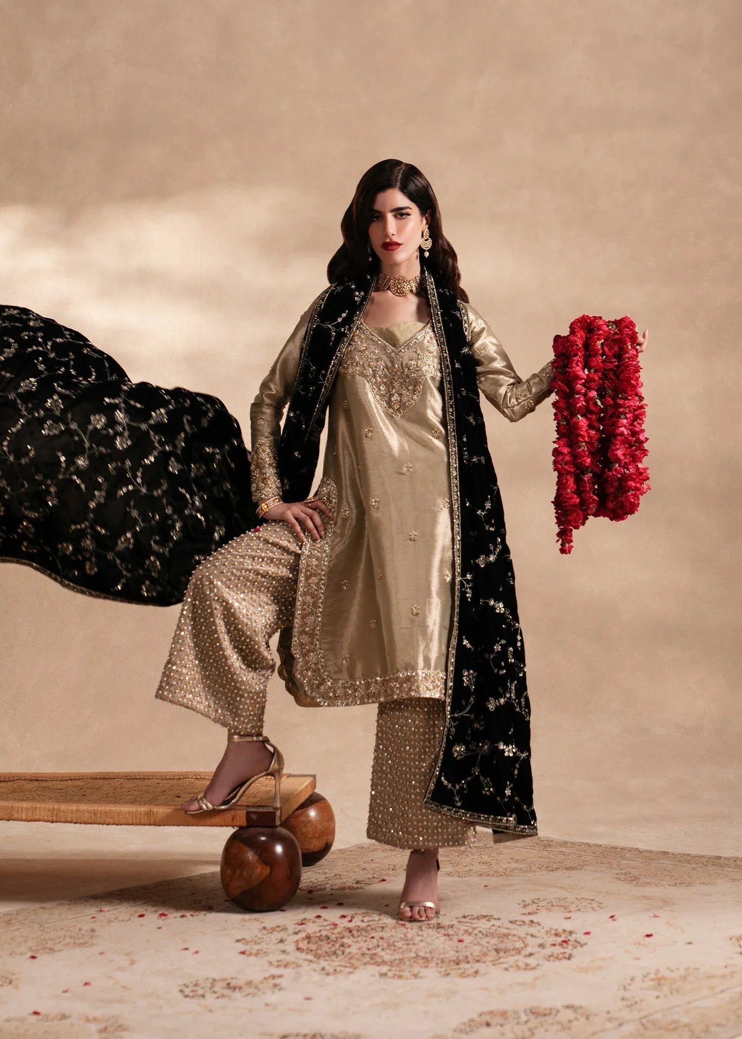 Sadaf Fawad Khan | Nafees Formals 25 | Nuhaz - Rang-e-Khaas