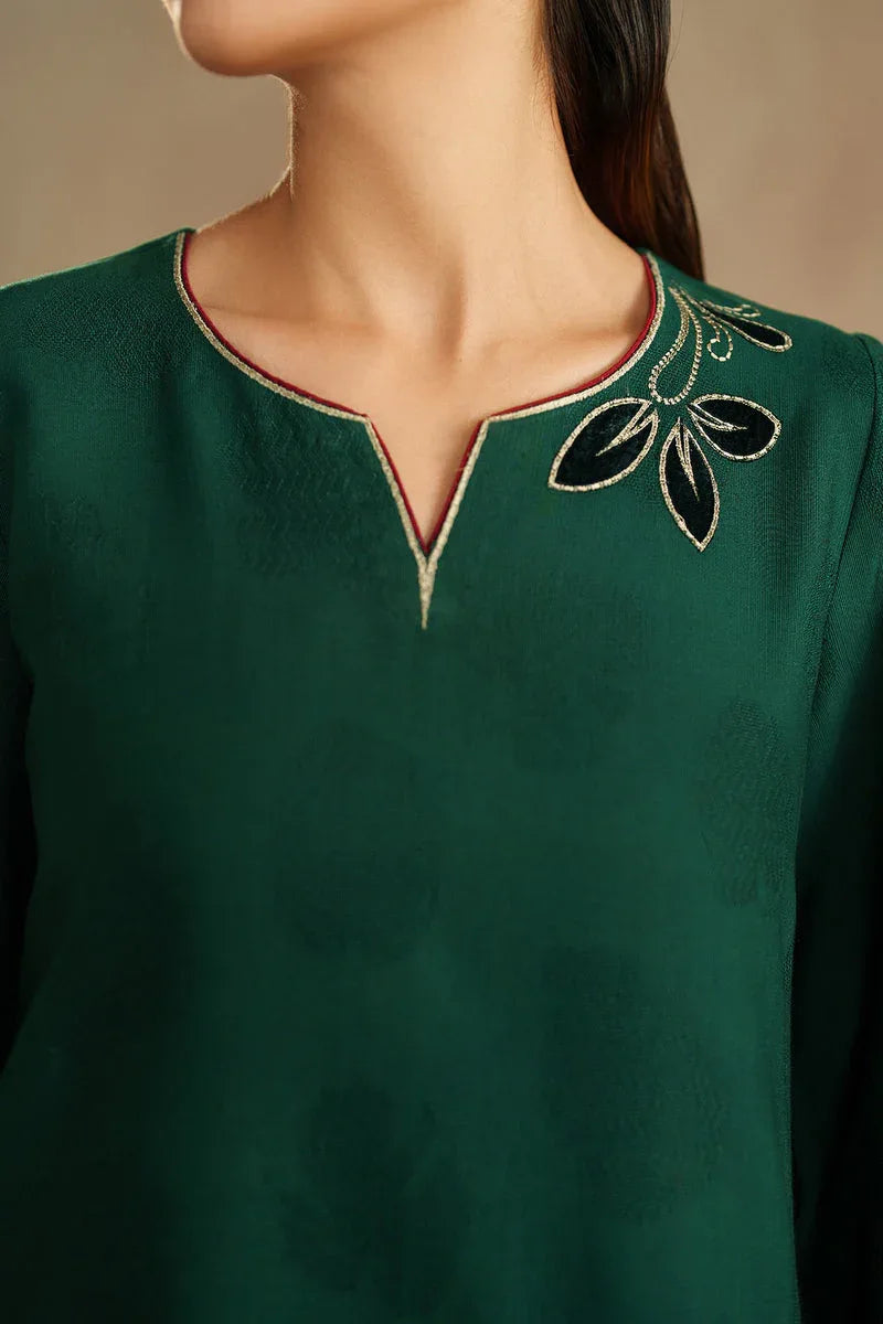 Jazmin | Winter 25 | UW-0168 - Rang-e-Khaas