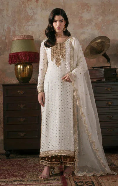 Maya | Viola Luxe Velvet 25 | ALANNA - Rang-e-Khaas