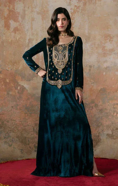 Maya | Viola Luxe Velvet 25 | ISLA - Rang-e-Khaas