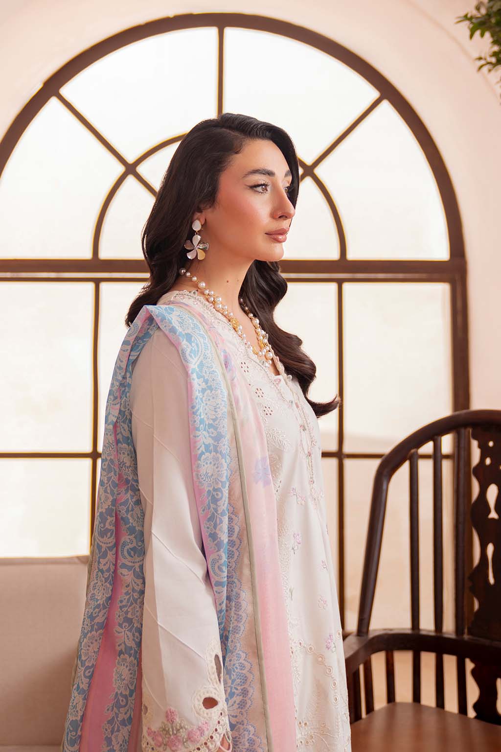 Neeshay | Symphony Luxury Lawn | LUMEN - Rang-e-Khaas