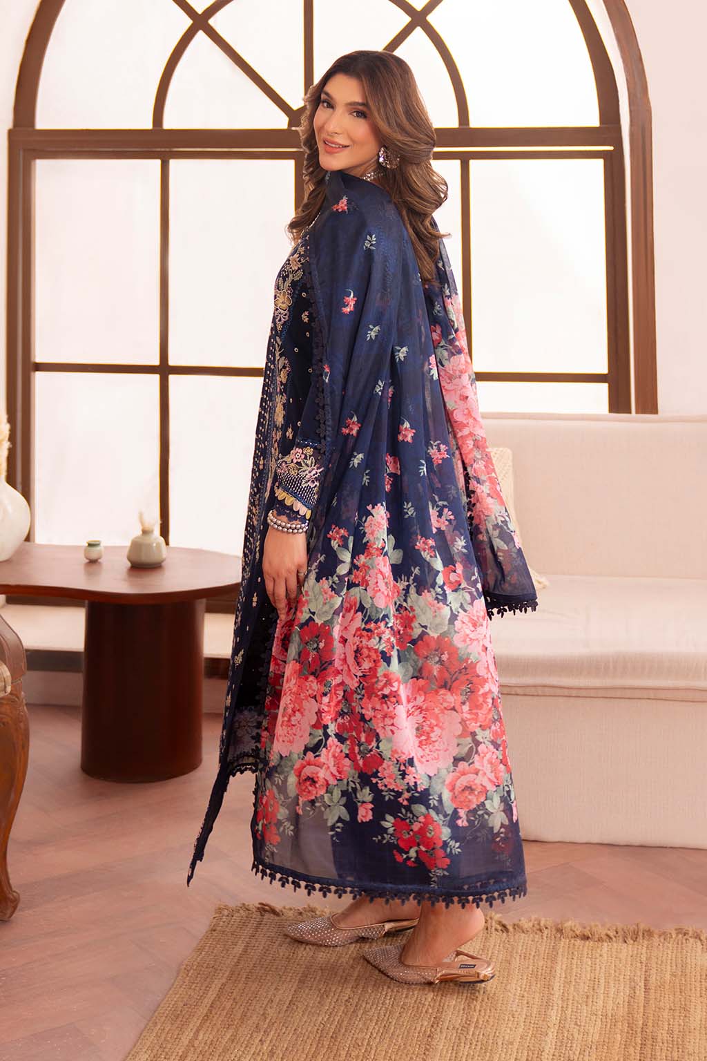 Neeshay | Symphony Luxury Lawn | VESPER - Rang-e-Khaas