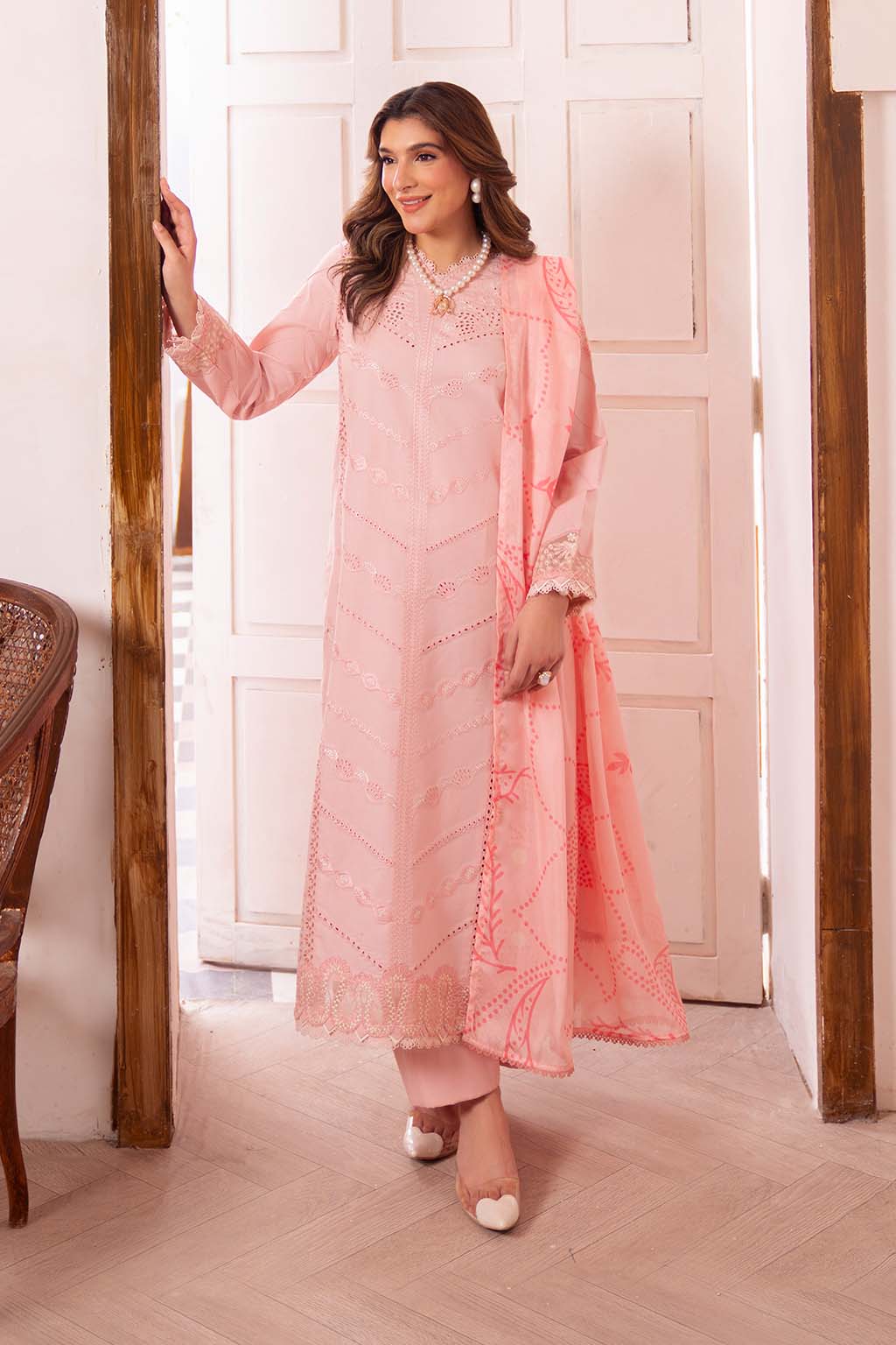 Neeshay | Symphony Luxury Lawn | GLINT - Rang-e-Khaas