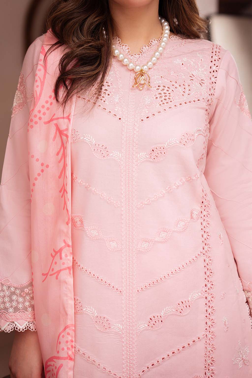 Neeshay | Symphony Luxury Lawn | GLINT - Rang-e-Khaas