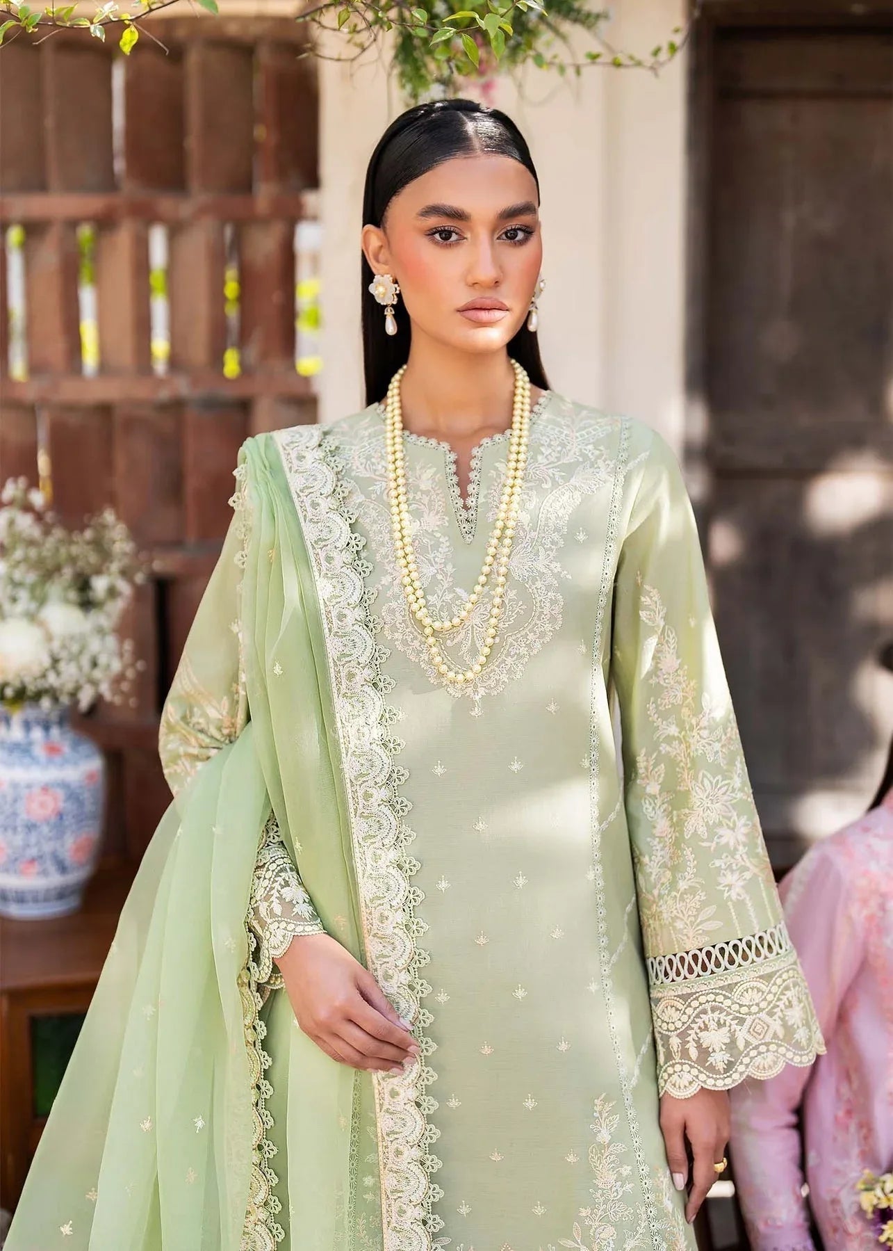 Akbar Aslam | Pret Lawn | CHIC - Rang-e-Khaas