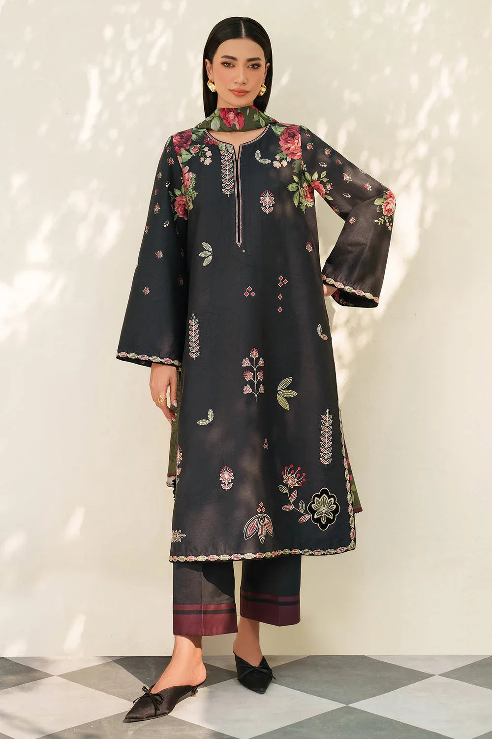 Jazmin | Winter 25 | UW-0167 I - Rang-e-Khaas