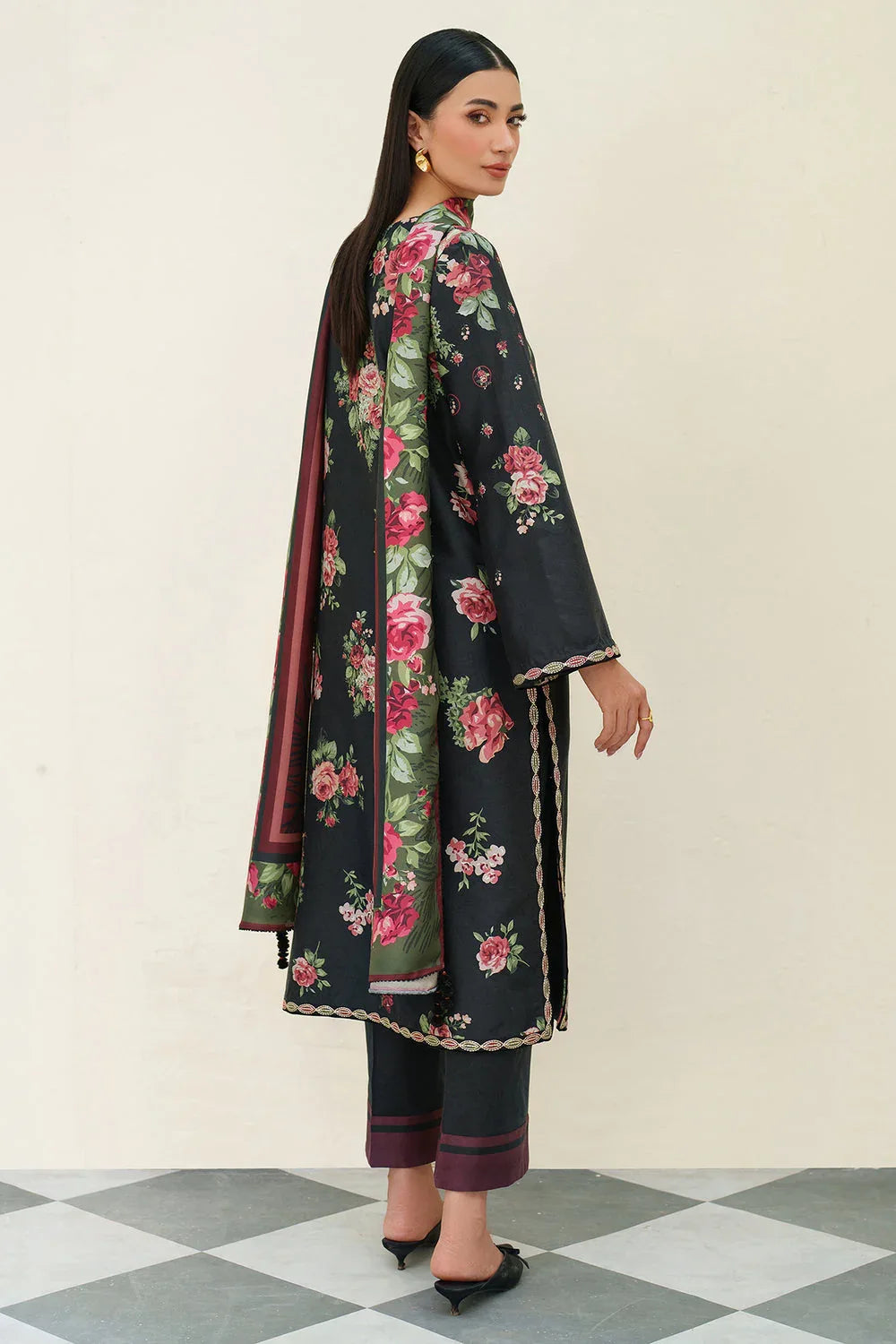 Jazmin | Winter 25 | UW-0167 I - Rang-e-Khaas