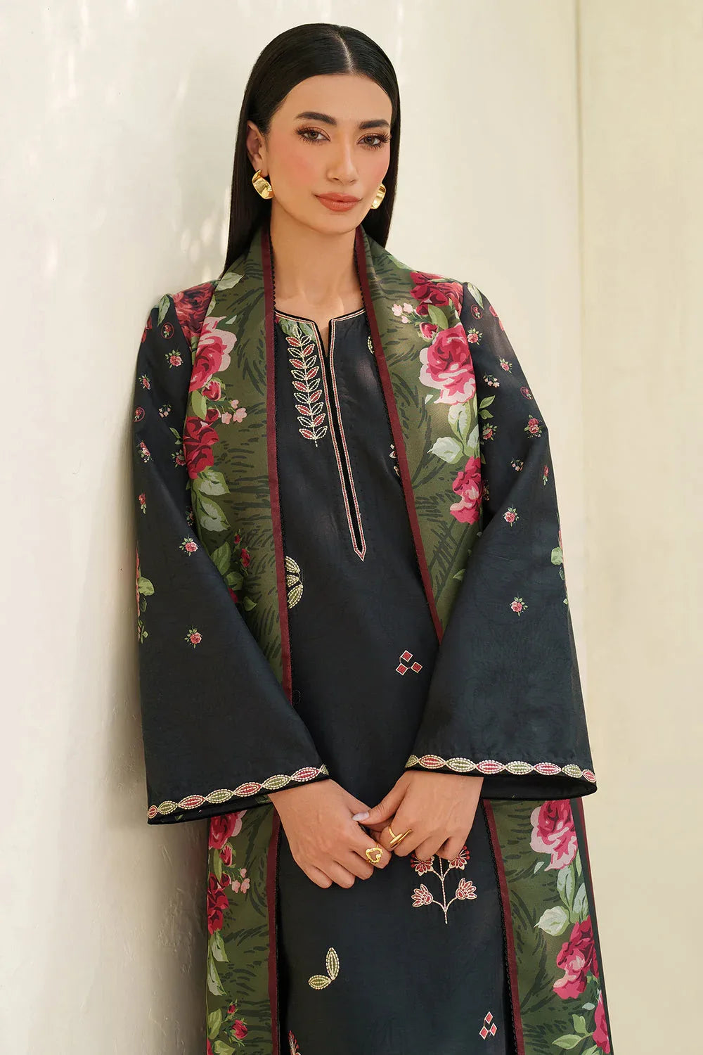 Jazmin | Winter 25 | UW-0167 I - Rang-e-Khaas