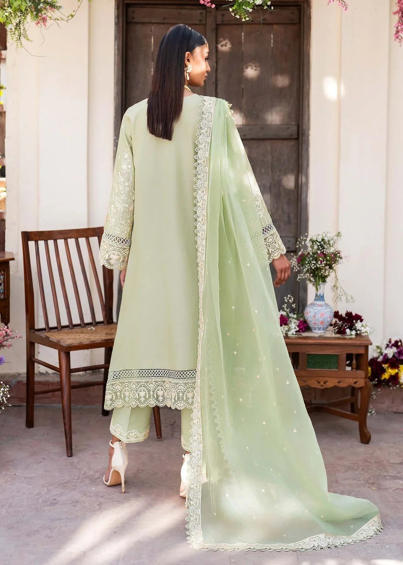 Akbar Aslam | Pret Lawn | CHIC - Rang-e-Khaas