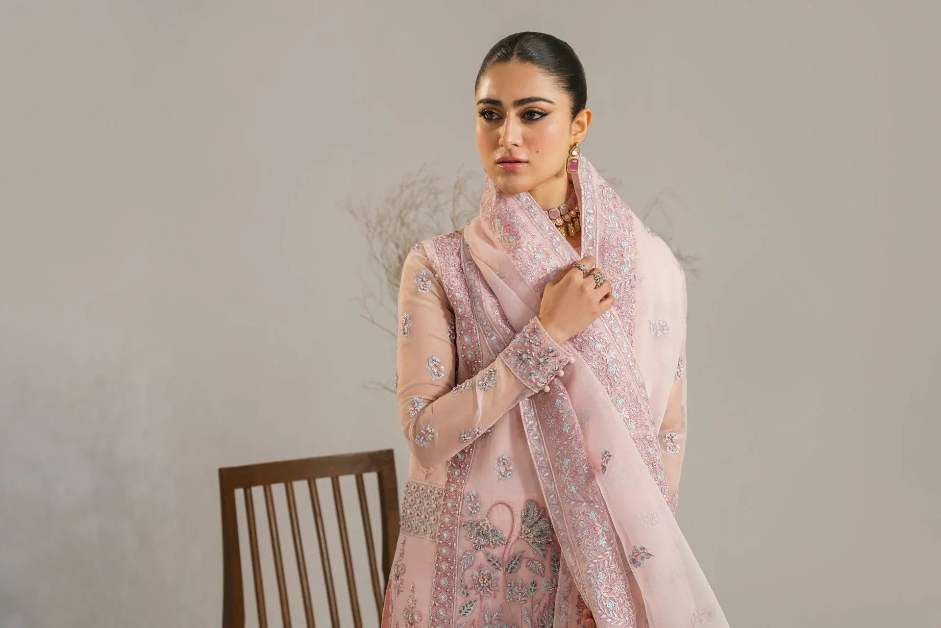 Akbar Aslam | Formals | Niloufer