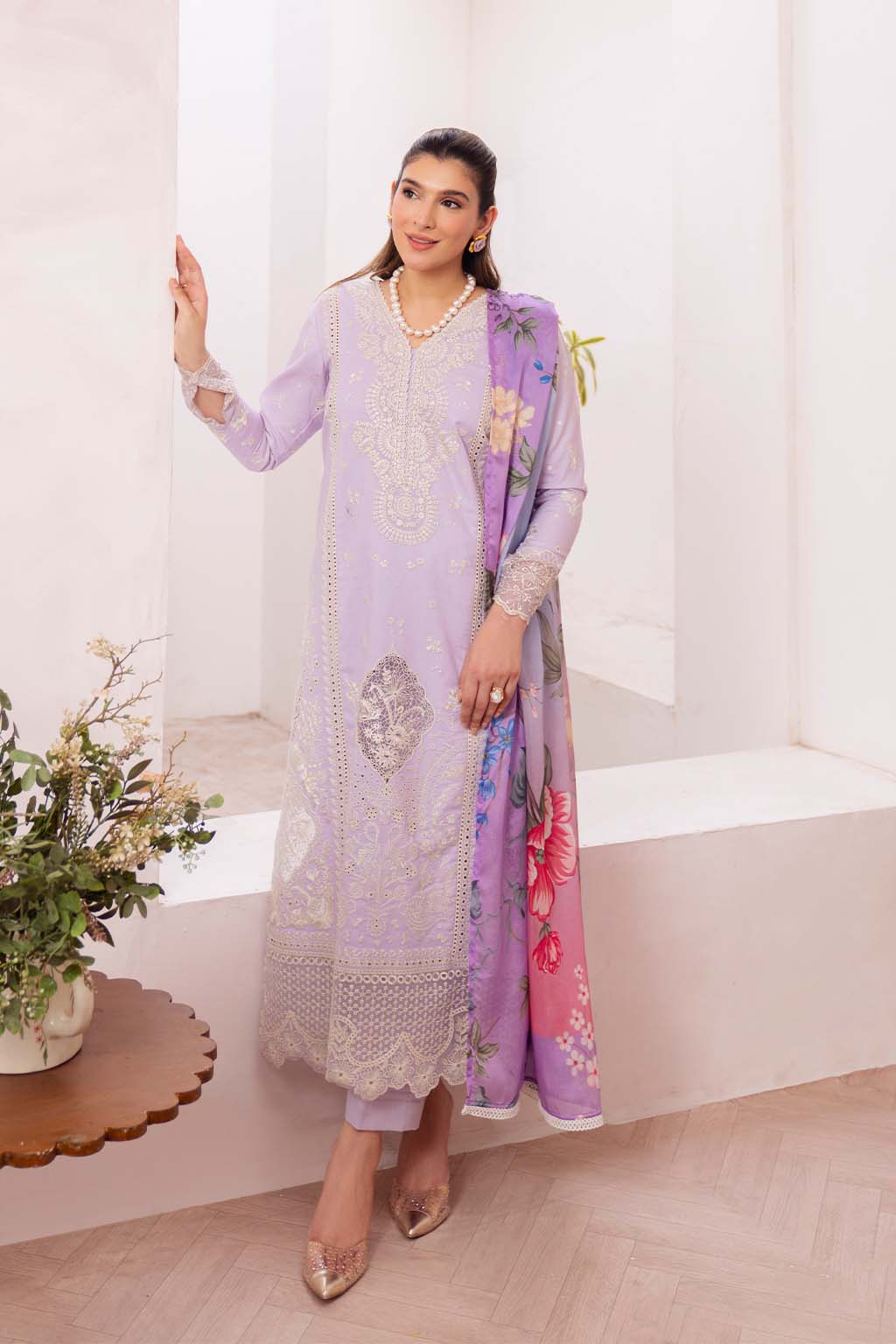 Neeshay | Symphony Luxury Lawn | MUSE - Rang-e-Khaas