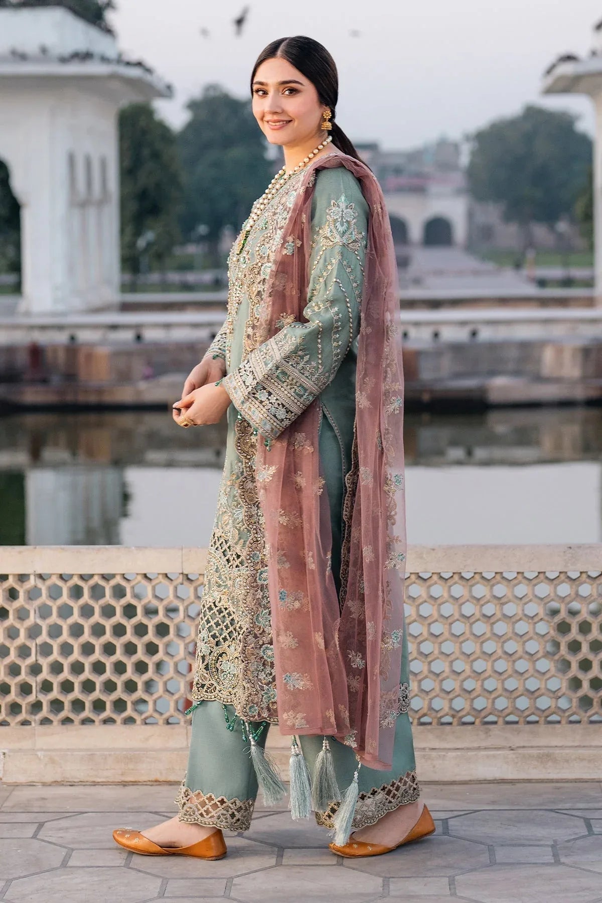 Imrozia Premium | Meeras Luxury Eid 25 | I-221 ZAMURD - Rang-e-Khaas