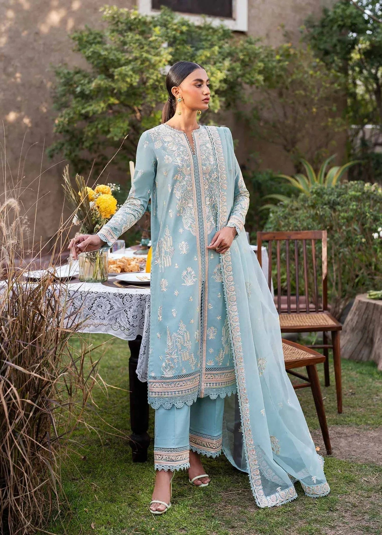 Akbar Aslam | Pret Lawn | LUEUR - Rang-e-Khaas
