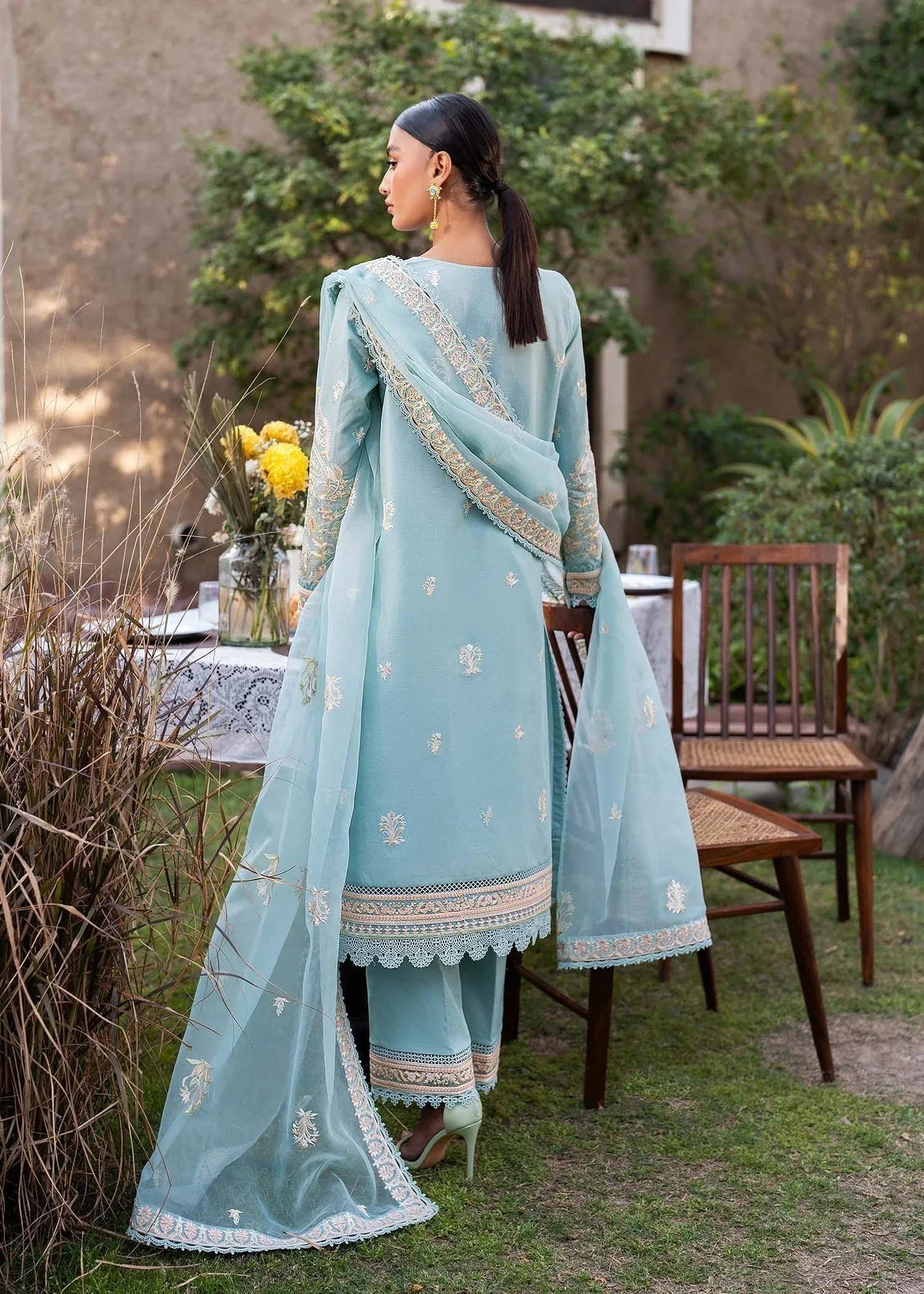 Akbar Aslam | Pret Lawn | LUEUR - Rang-e-Khaas