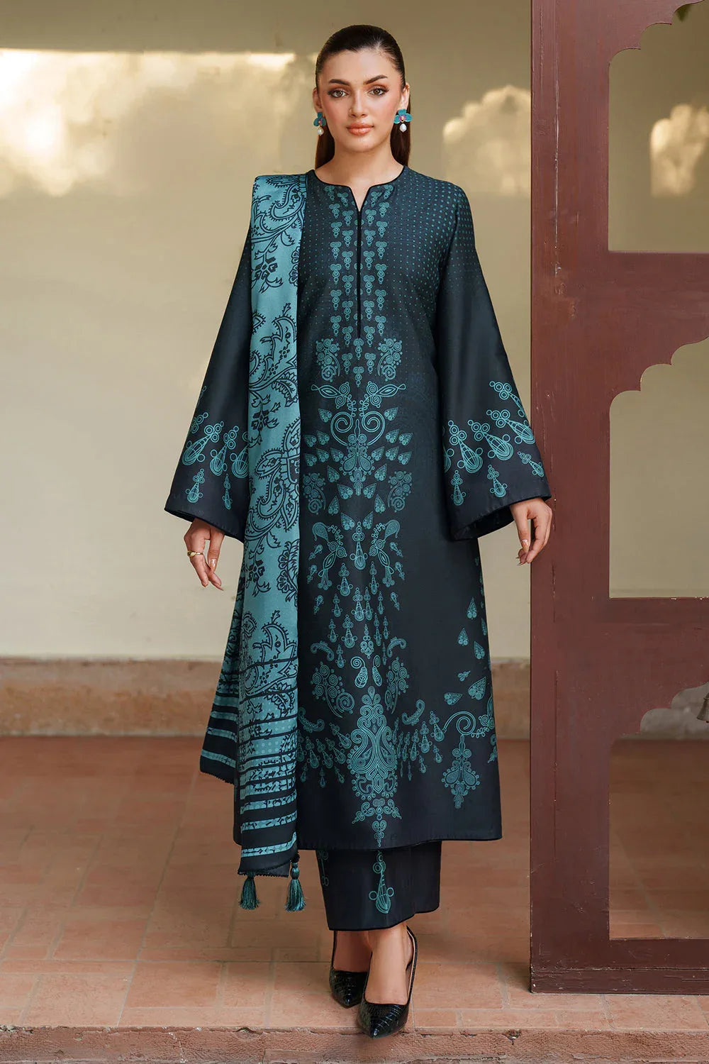 Jazmin | Winter 25 | UW-0181 Z - Rang-e-Khaas
