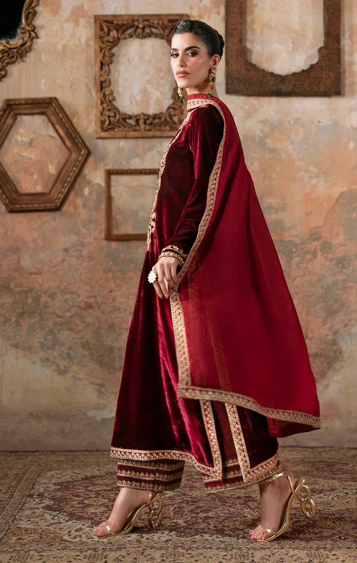 Maya | Viola Luxe Velvet 25 | NYRA - Rang-e-Khaas