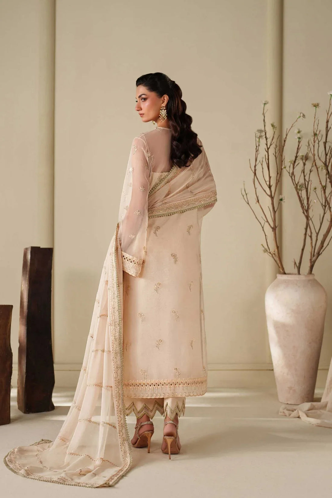 Akbar Aslam | Formal Pret | Taupe