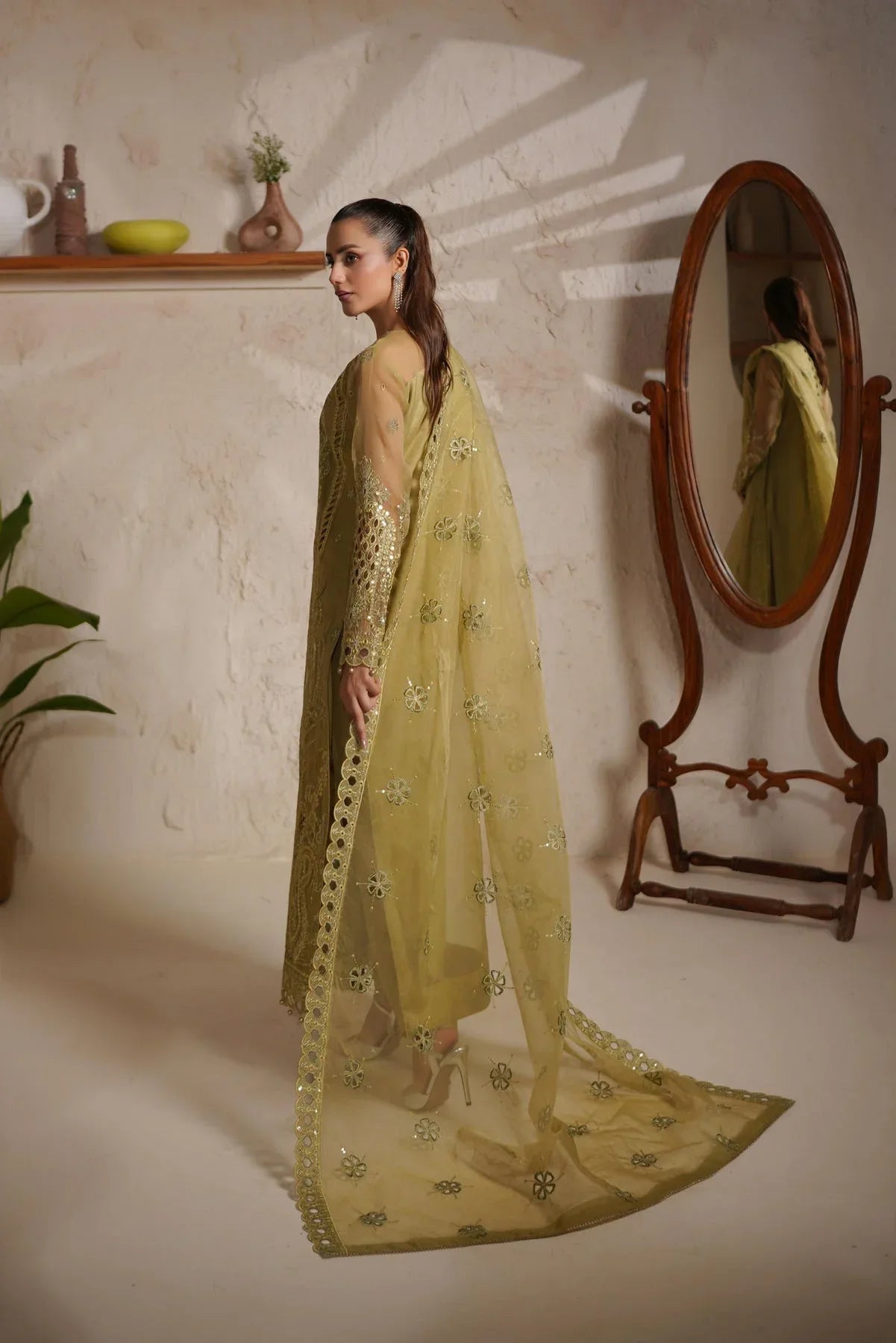 Maryams | Noir Luxe | GLORIANA-NOR-1406 - Rang-e-Khaas