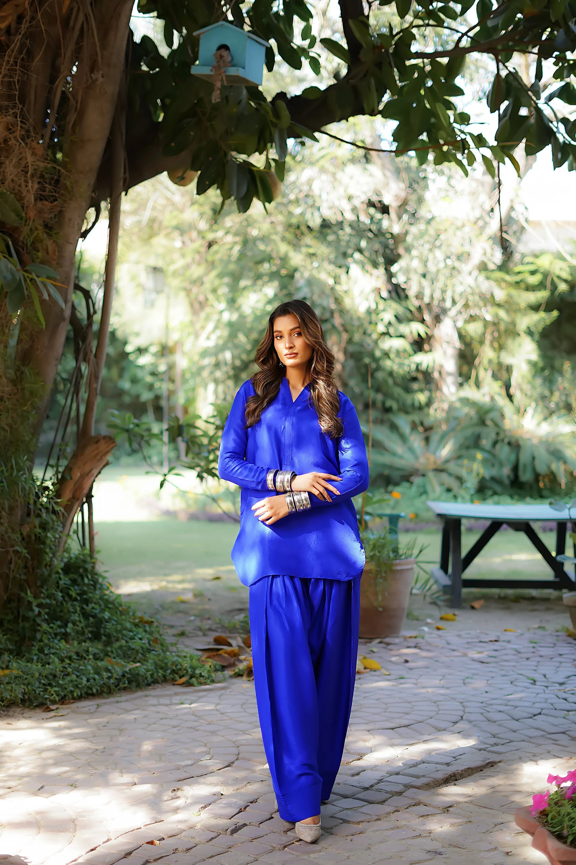 Erum Khan | Nue 25 | Cosmic Wave - Rang-e-Khaas
