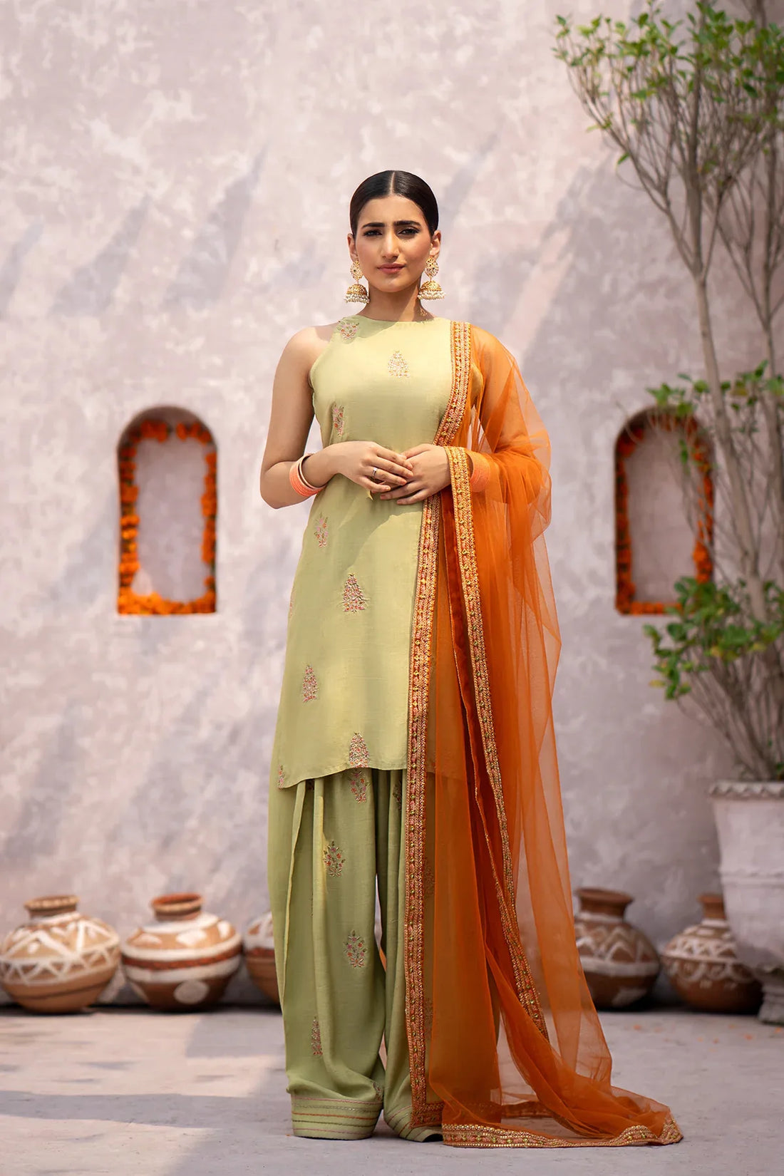 Erum Khan | Sakhiyan Formals | GULBAHAR - Rang-e-Khaas
