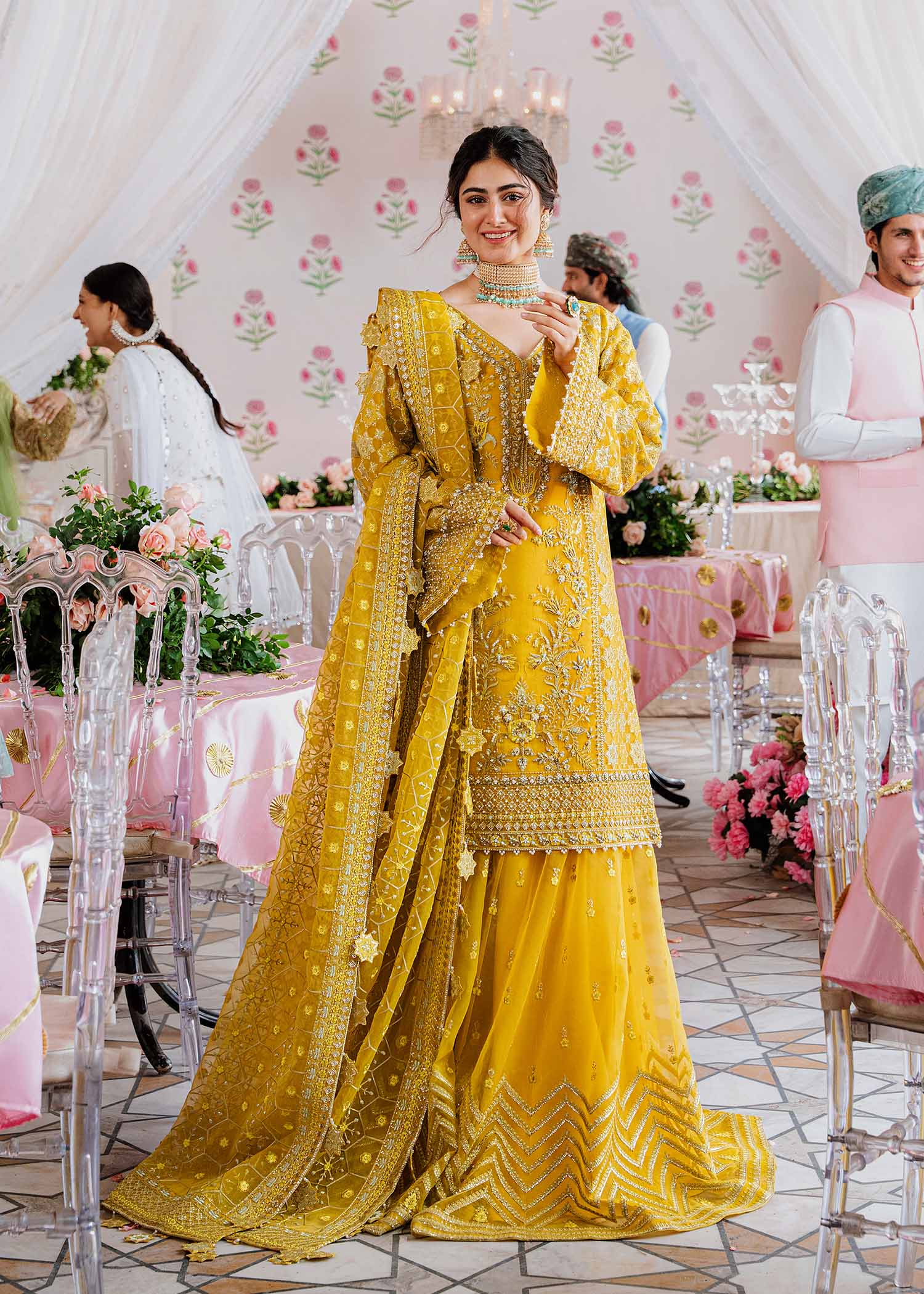 Akbar Aslam | Formals | Meena