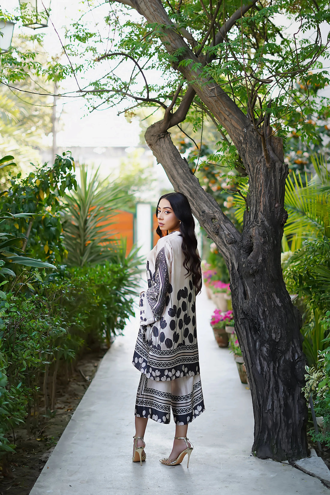 Erum Khan | Nue Pret | Royal Mirage - Rang-e-Khaas