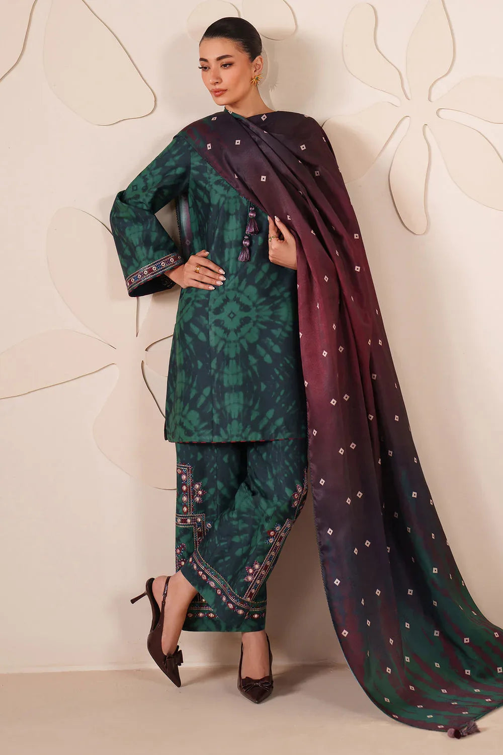 Jazmin | Winter 25 | UW-0232 - Rang-e-Khaas