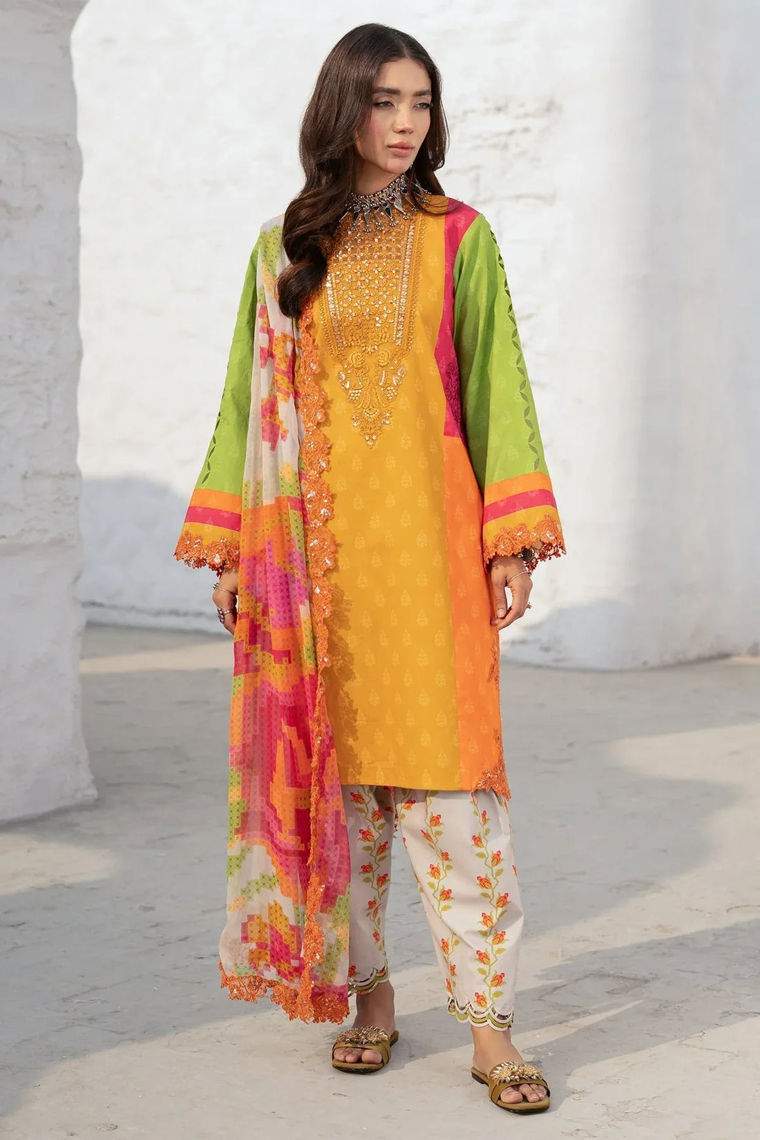 Charizma | Rangoli Lawn | CRO5-06 - Rang-e-Khaas